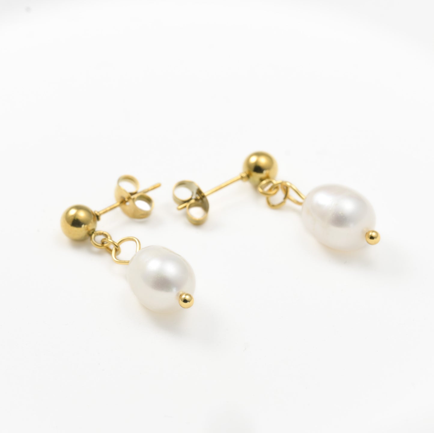Gold Pearl Earrings