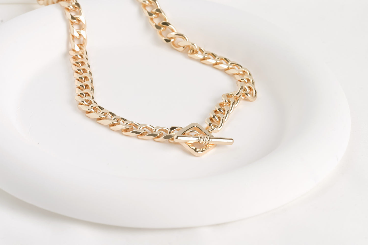 Square Toggle Curb Choker