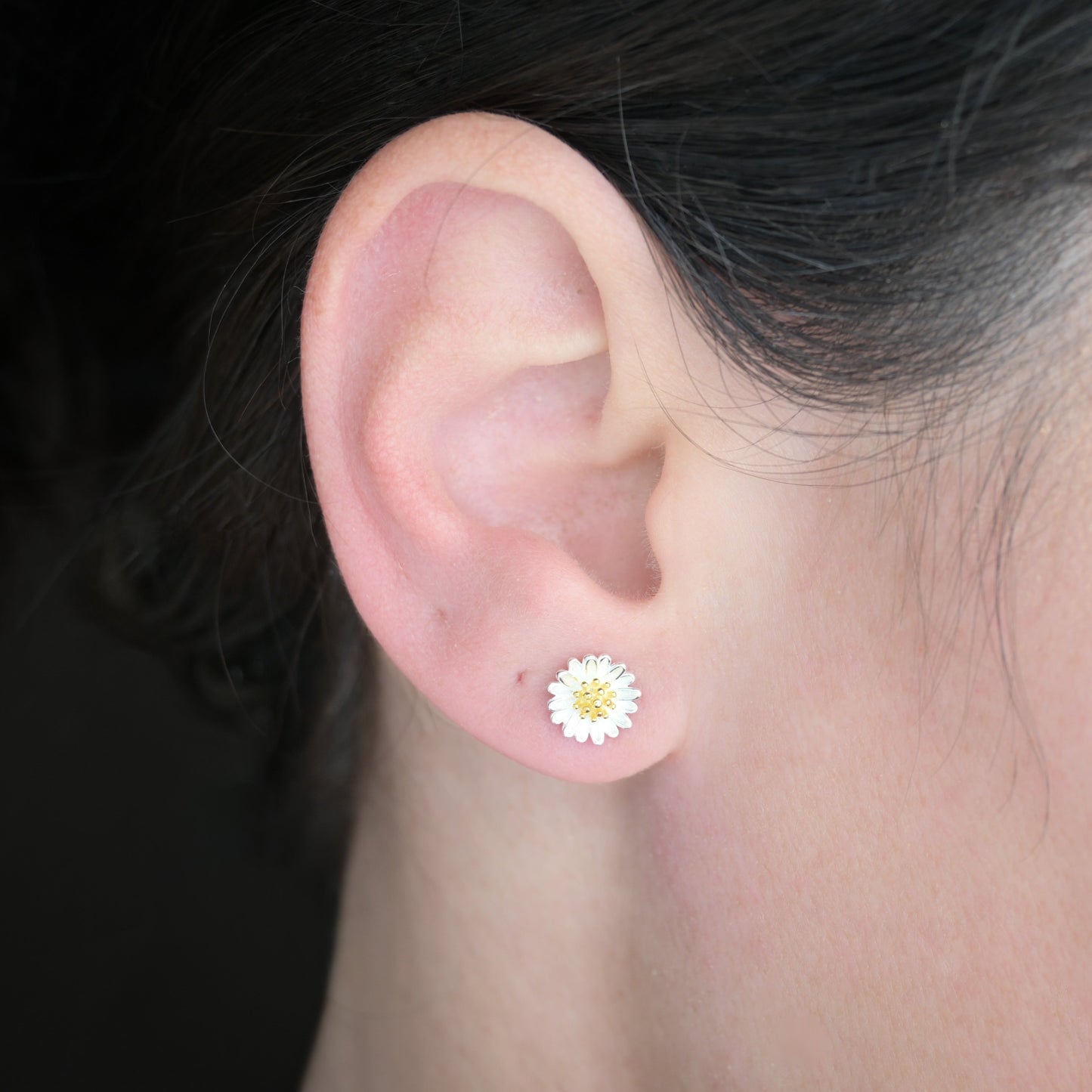 Silver Daisy Studs