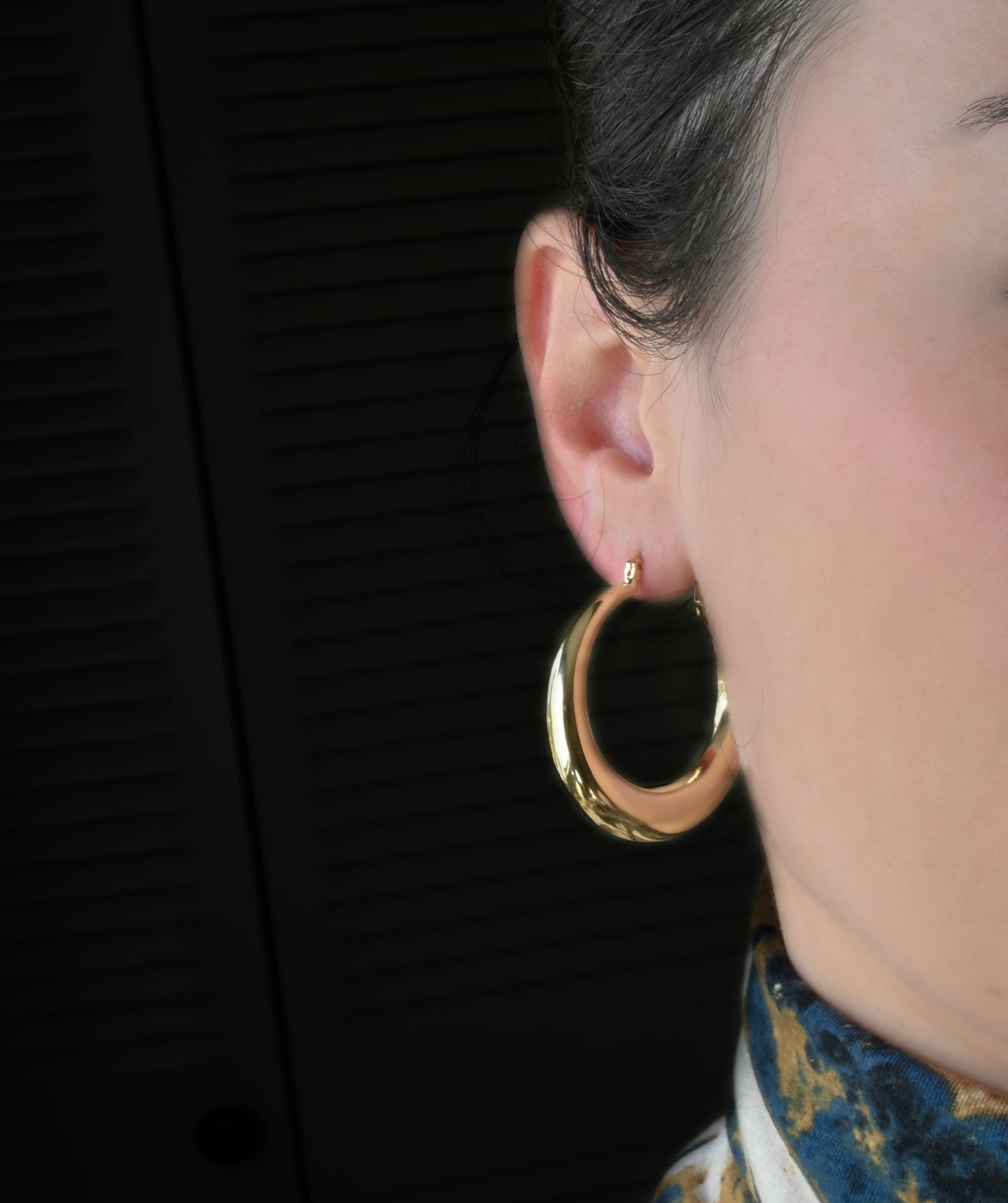 Lightweight Crescent Hoops