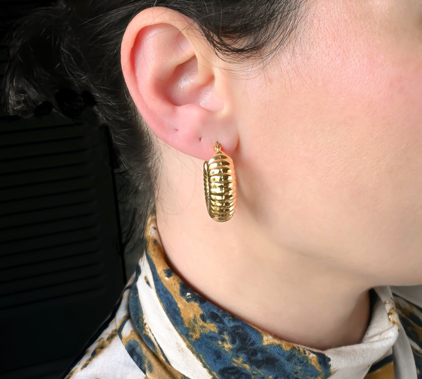 Medium Snail Hoops