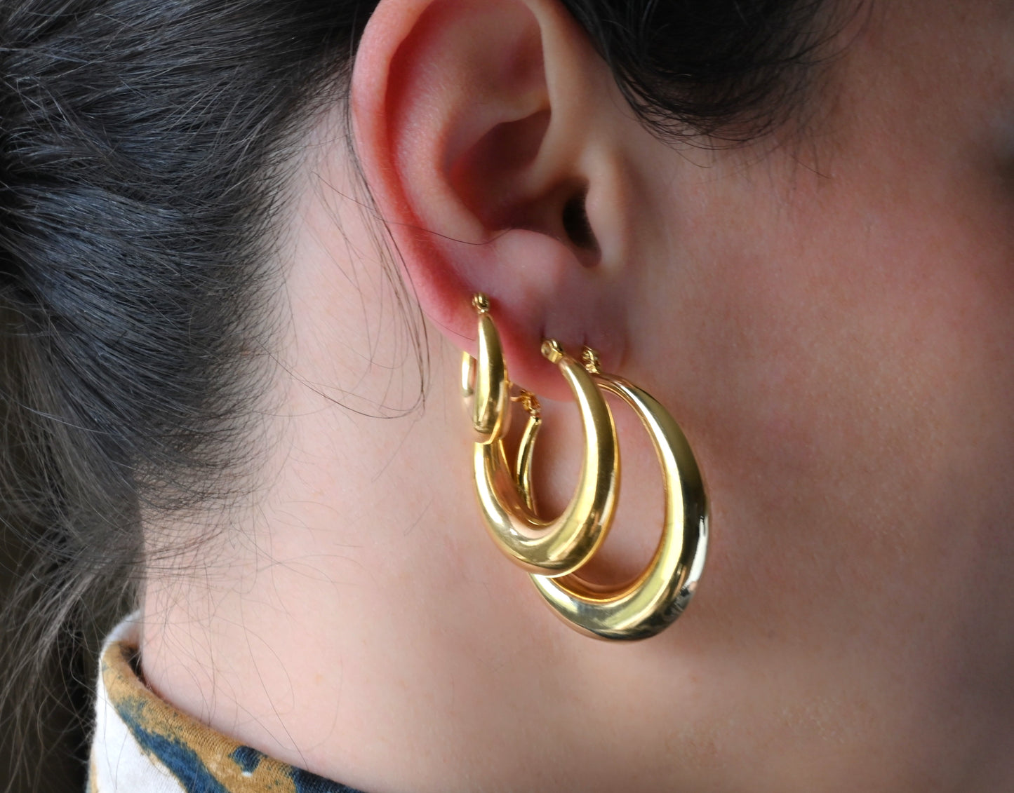 Lightweight Crescent Hoops
