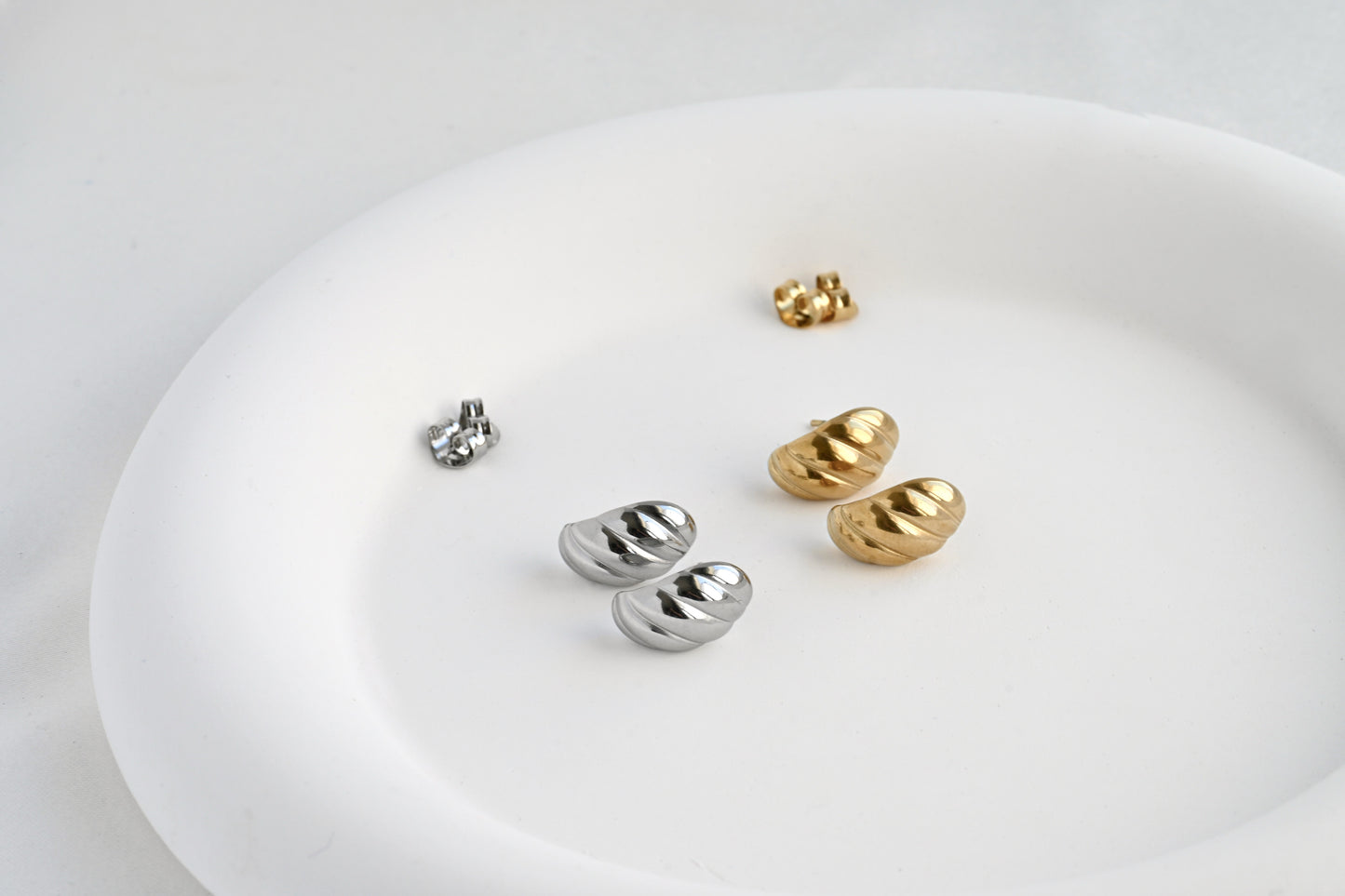 Small Croissant Huggies