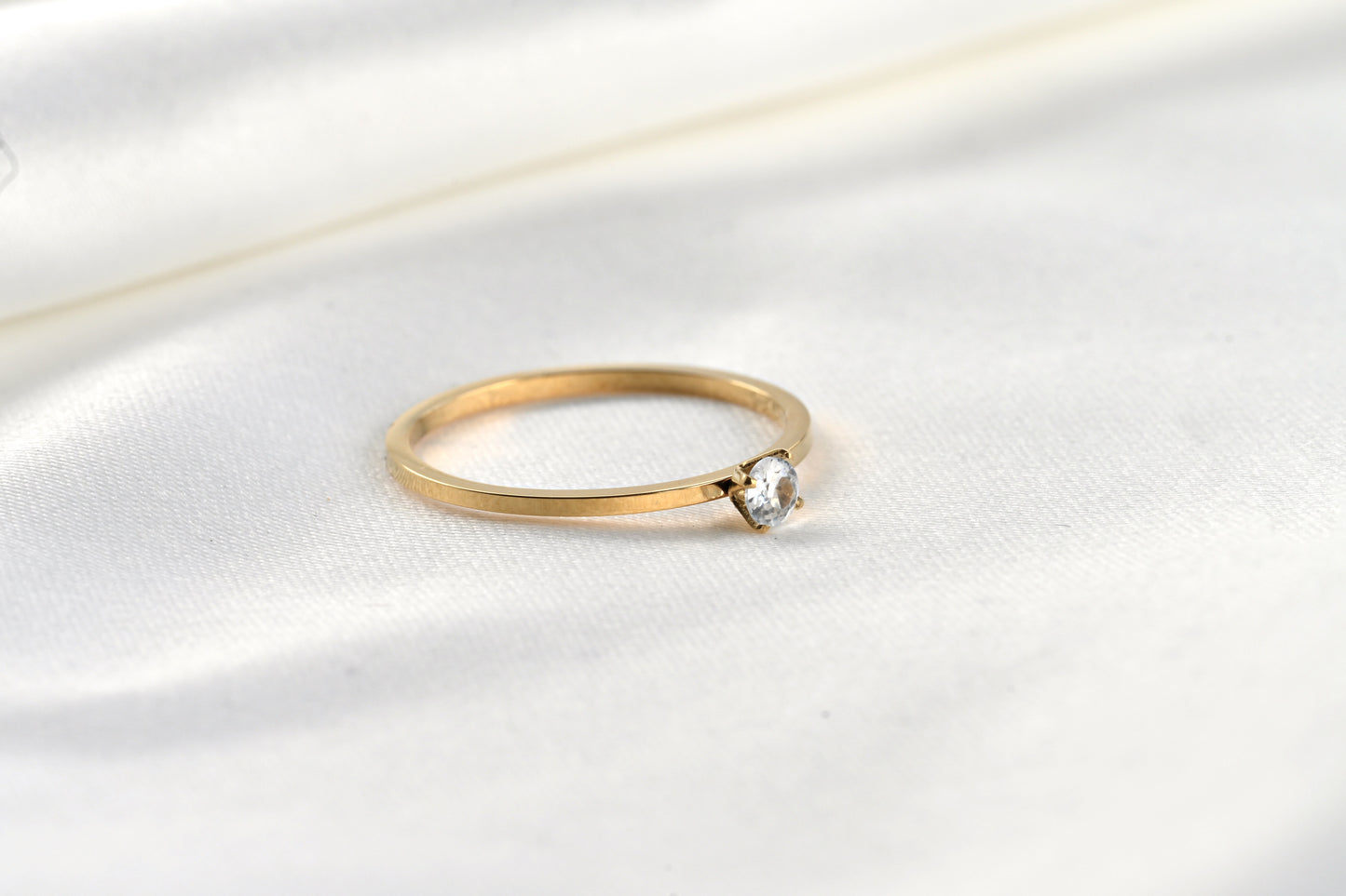 Solo Diamond Ring