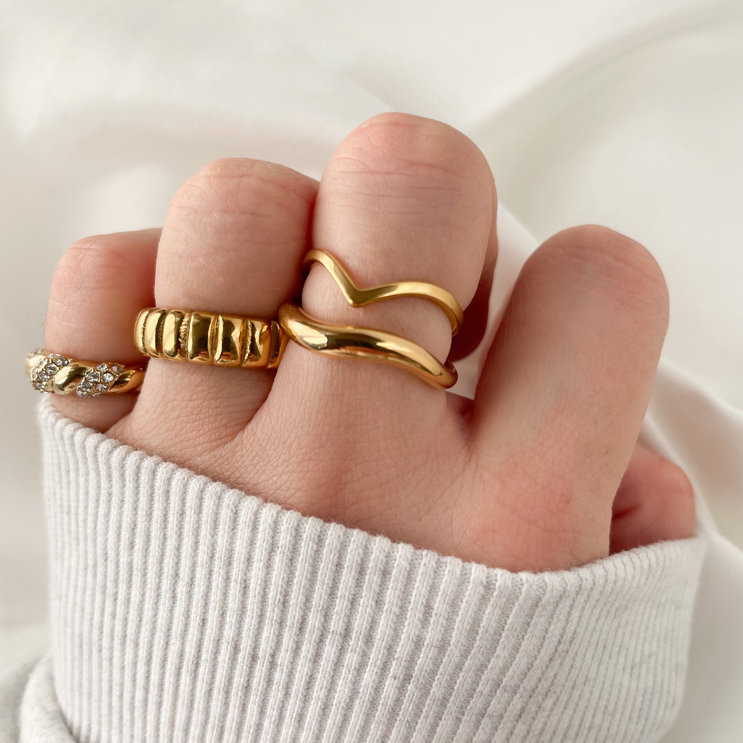 Puffy Ribbed Ring