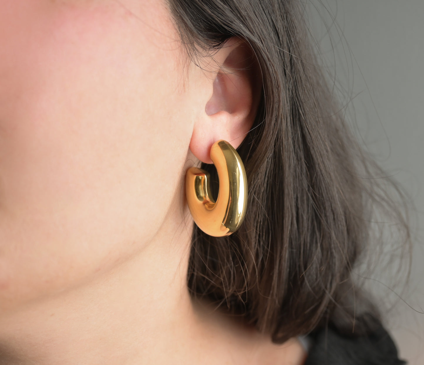 Chunky Elongated Hoops