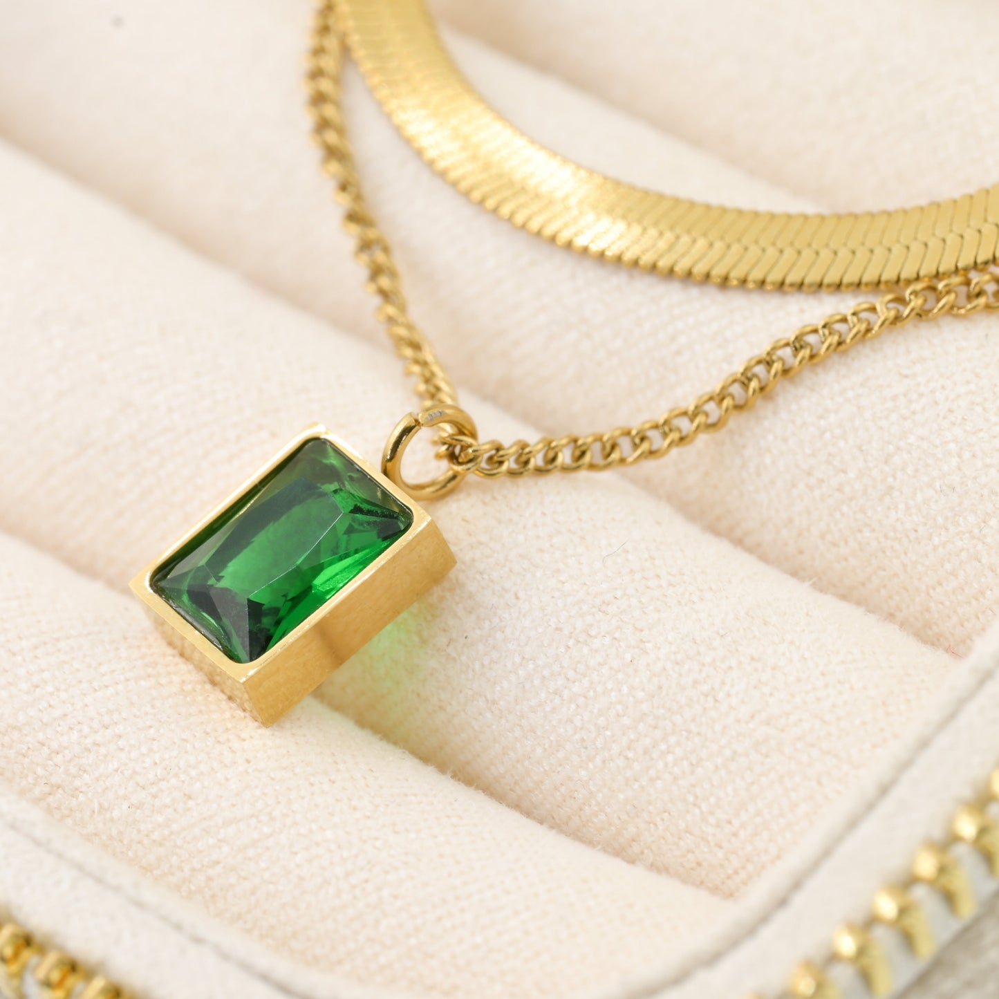 Emerald Herringbone Necklace