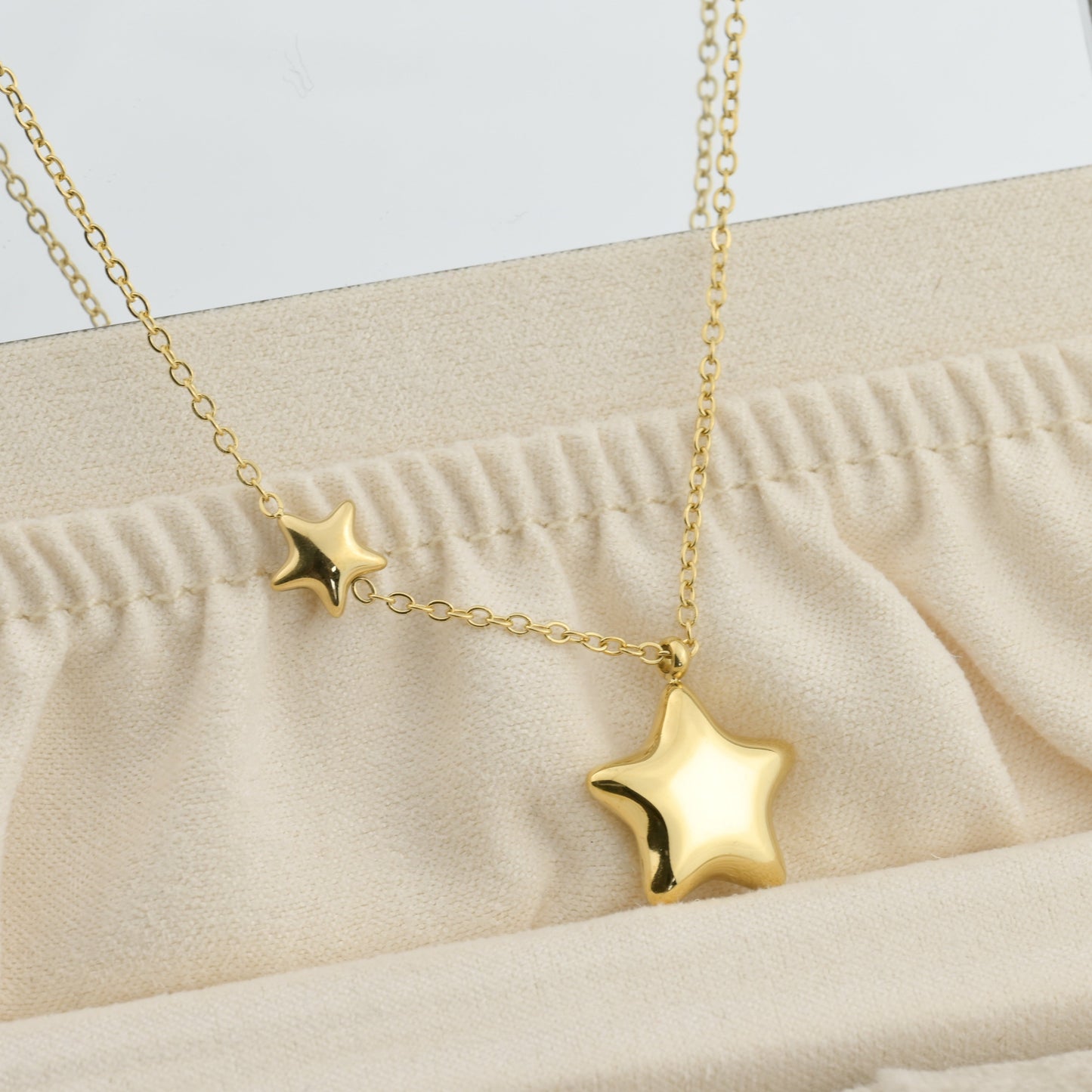 Puffed Star Necklace
