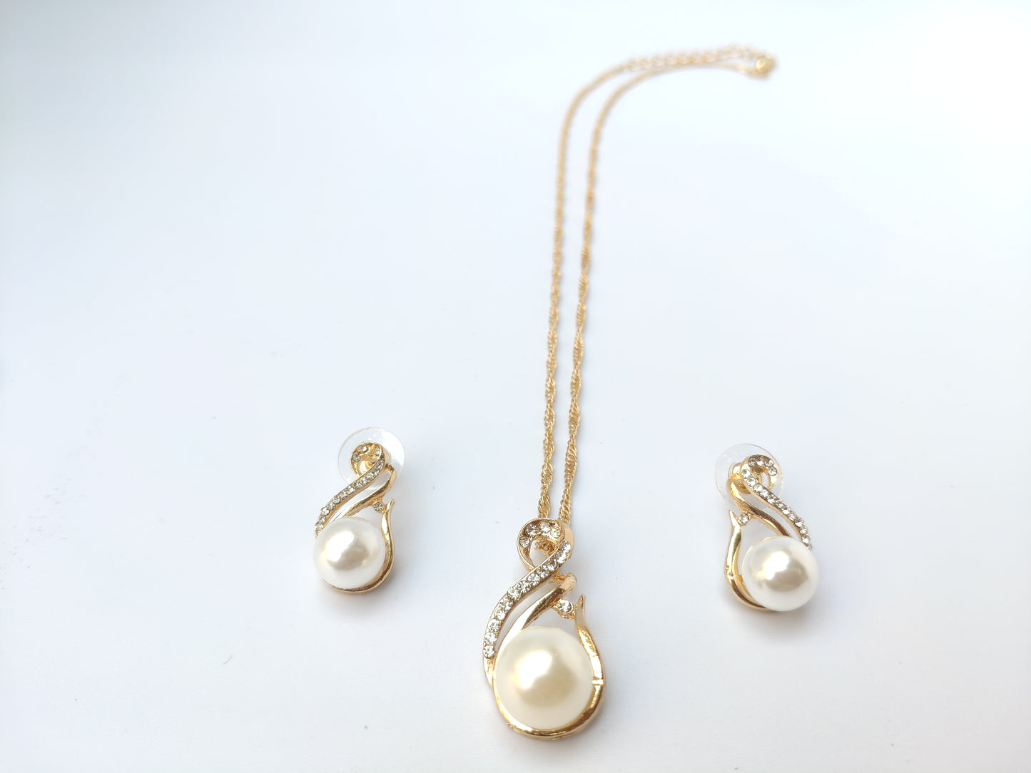 Treble Clef Pearl Jewelry Set