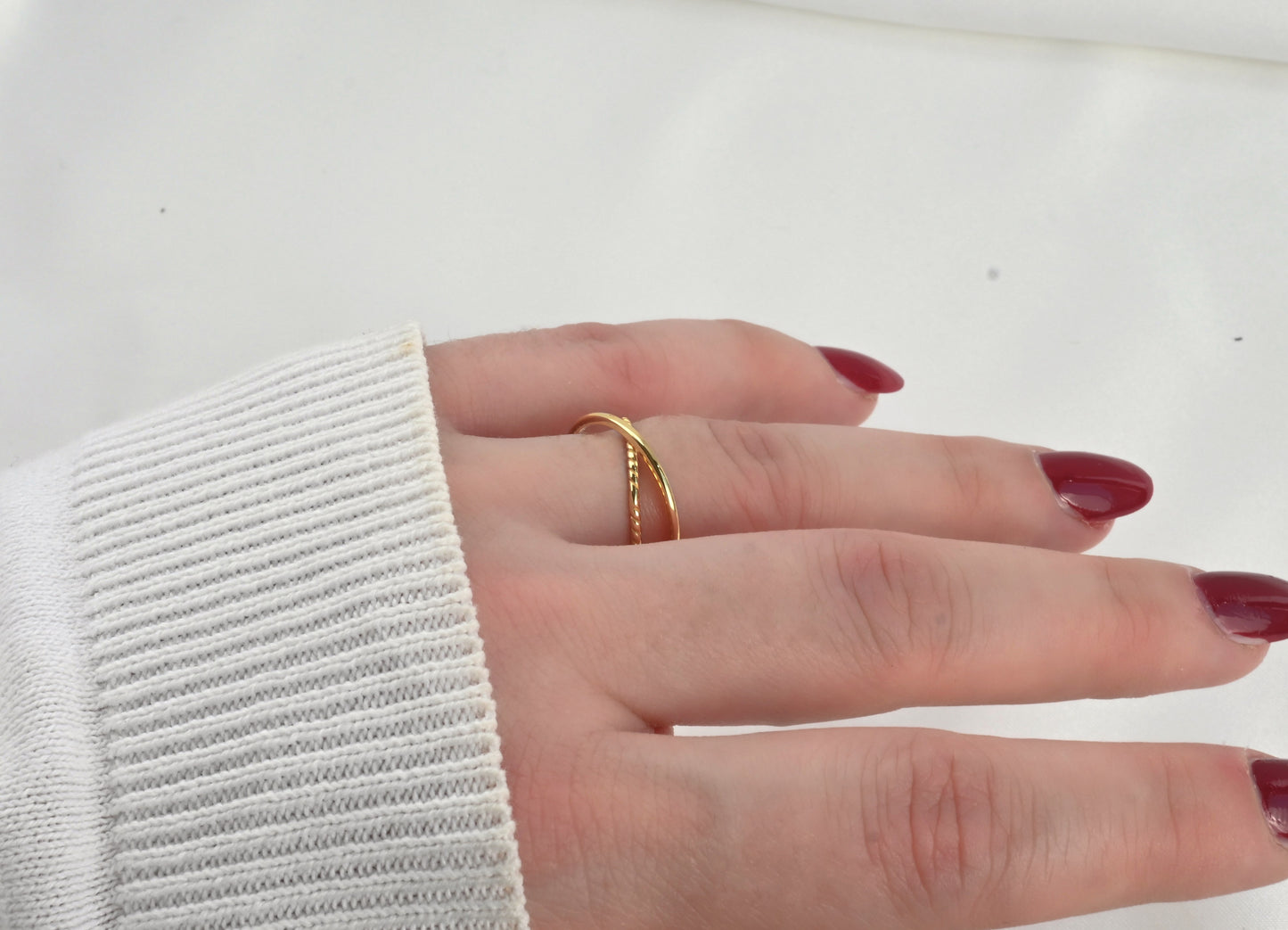 Interlocking Circles Ring