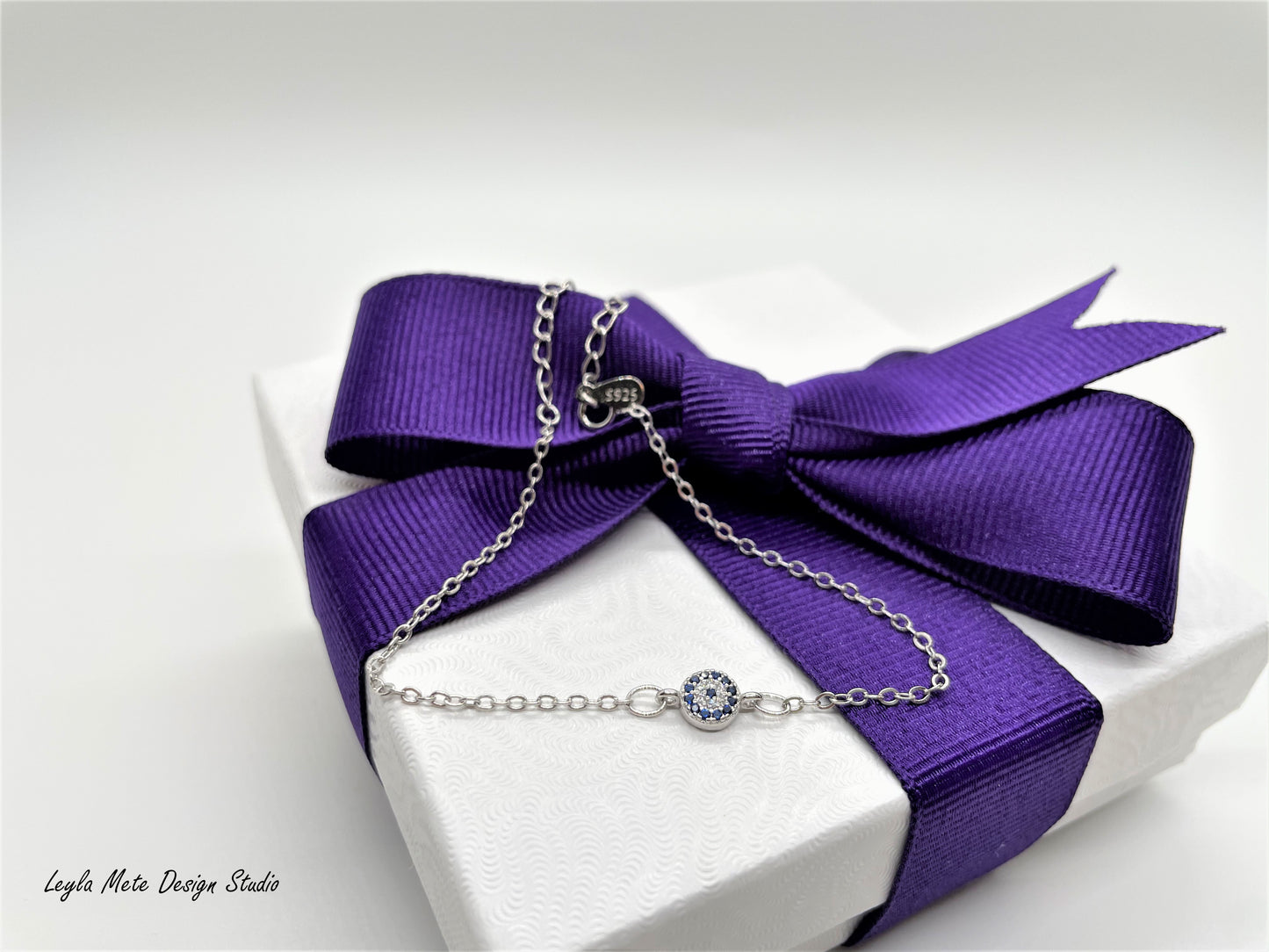 Dainty Diamond Evil Eye Bracelet