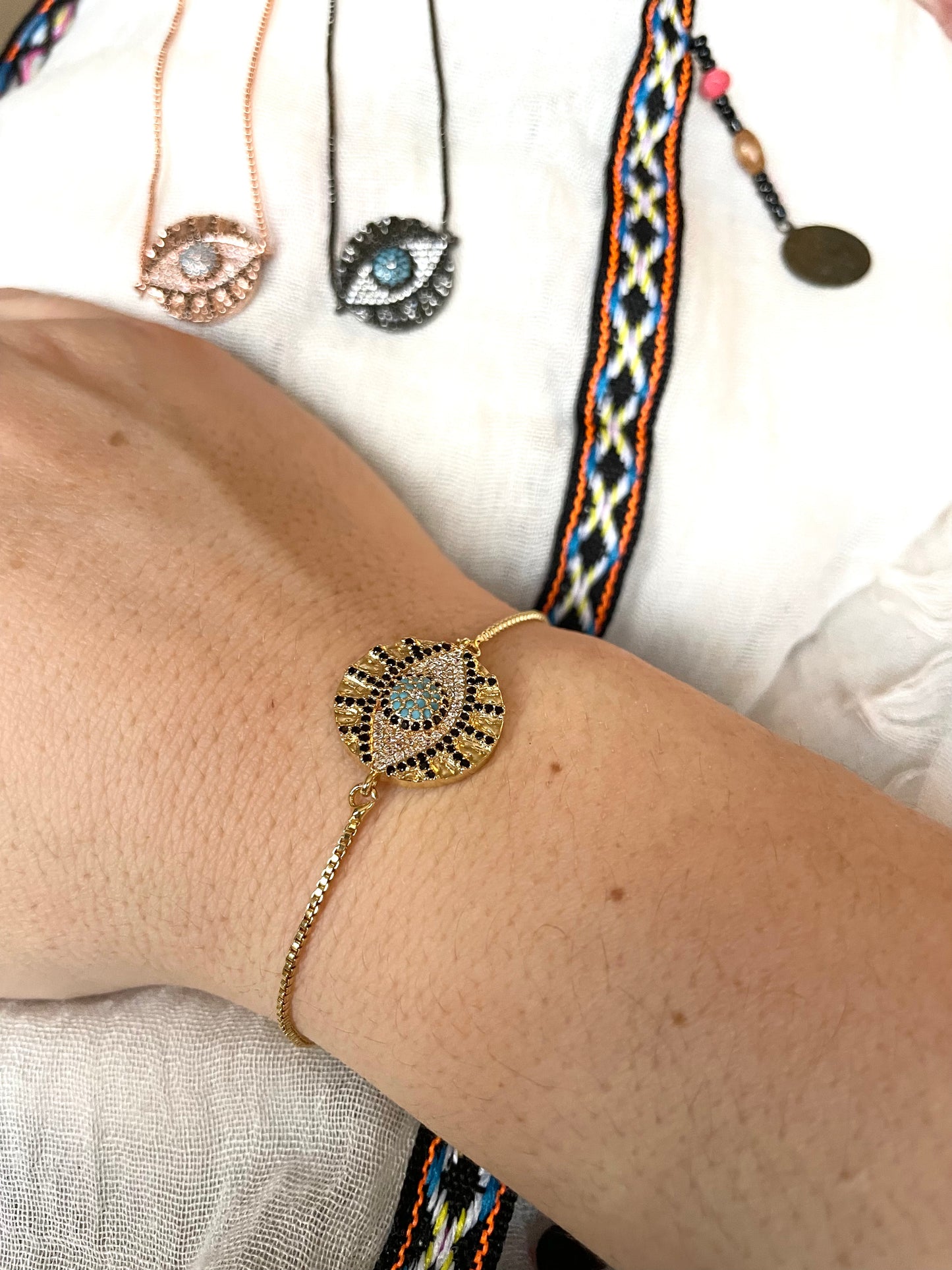 Evil Eye Round Slider Bracelet