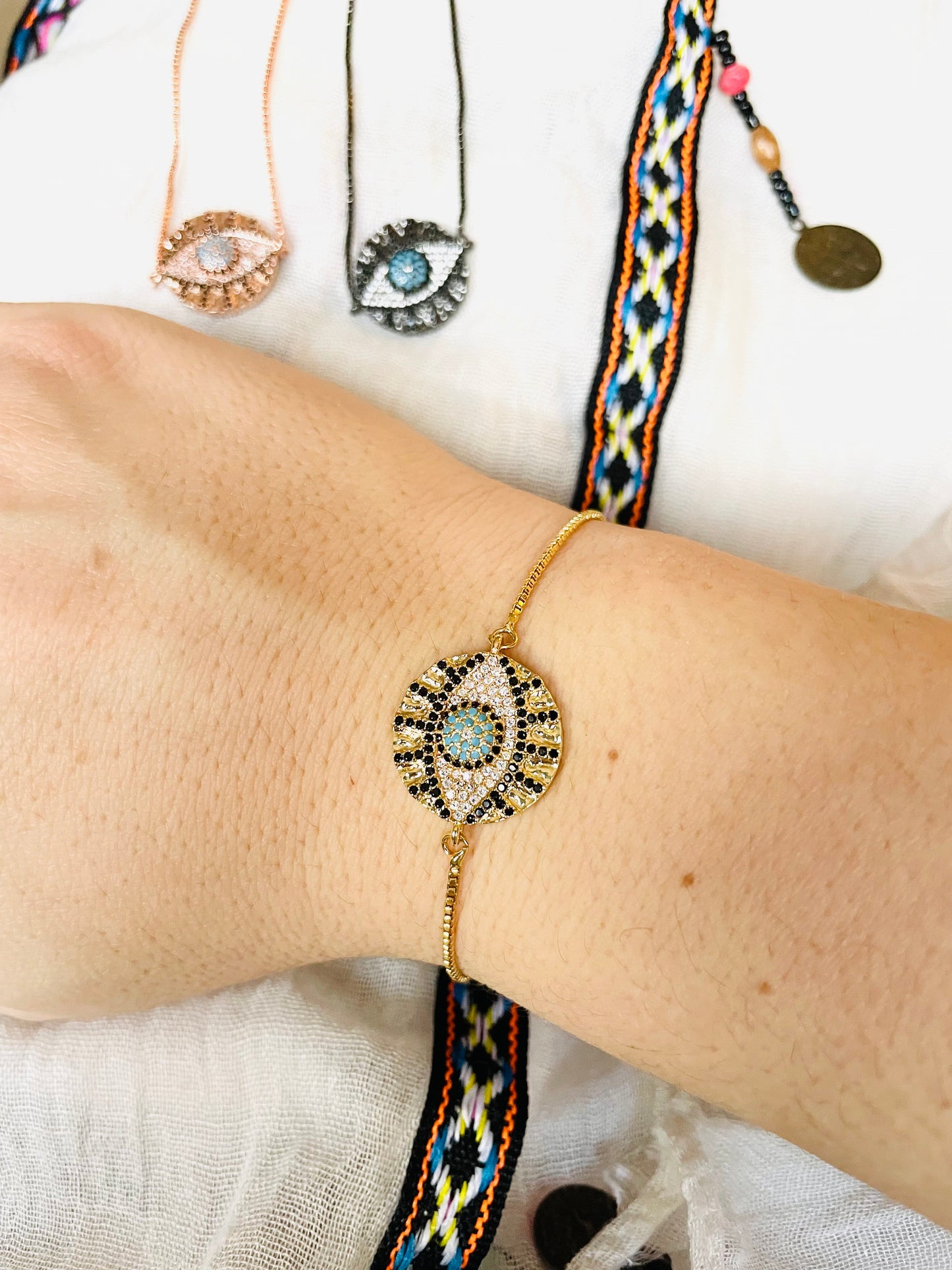 Evil Eye Round Slider Bracelet