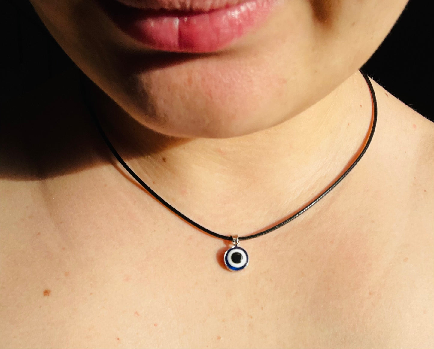 Round Eye Necklace