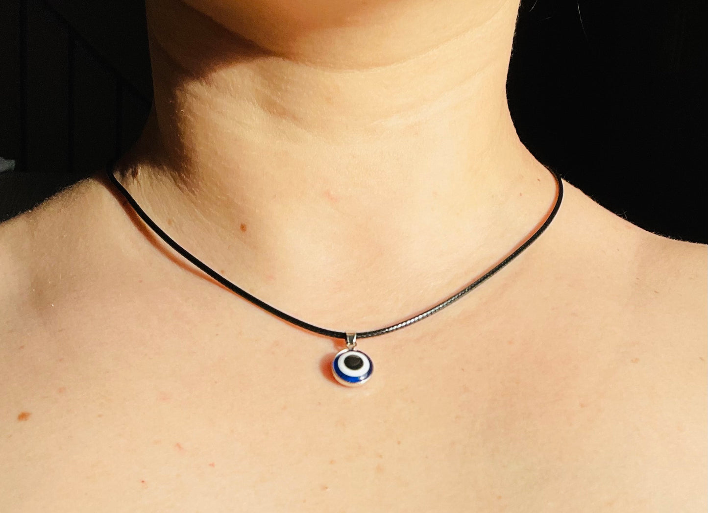 Round Eye Necklace