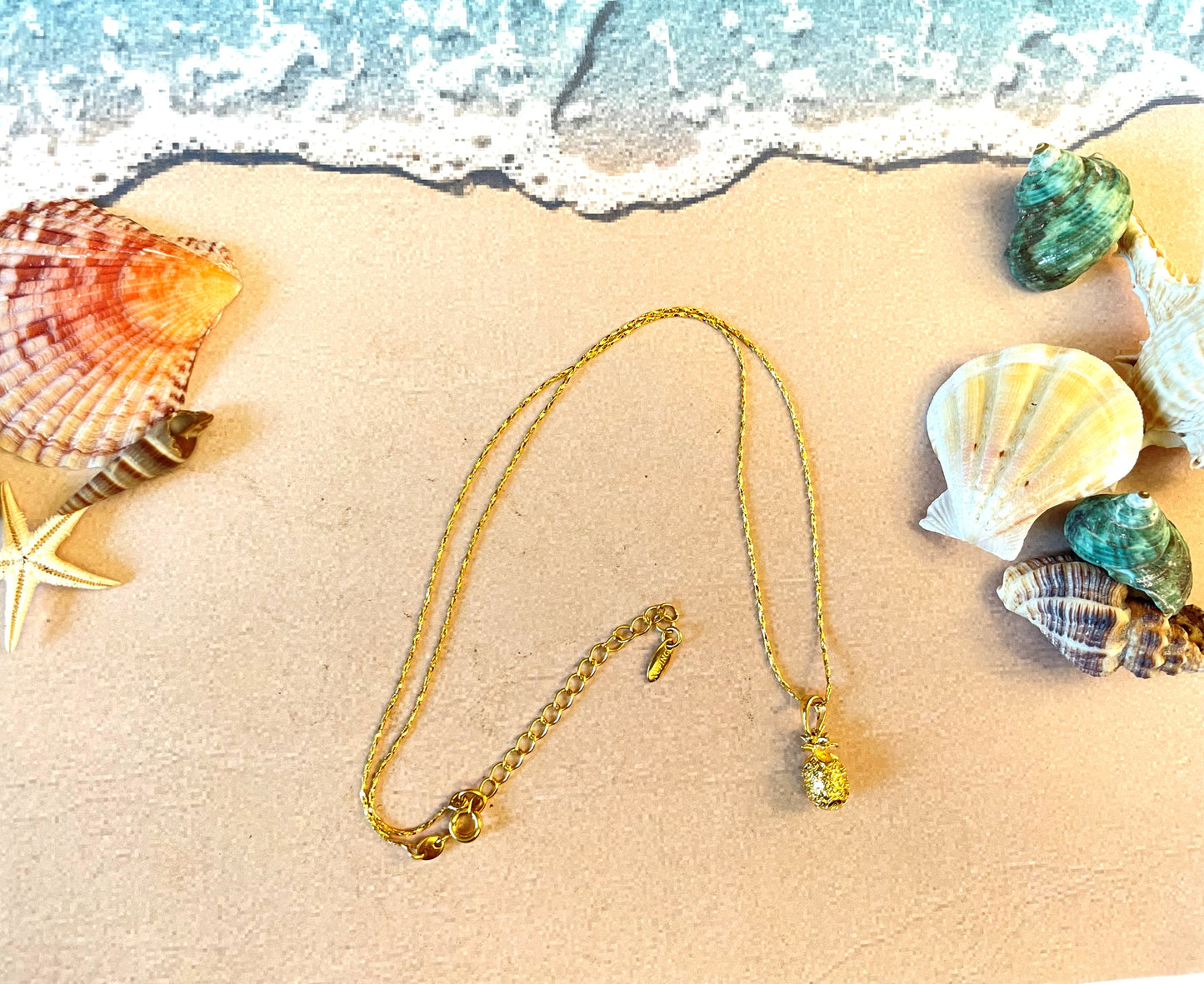 Pineapple Necklace