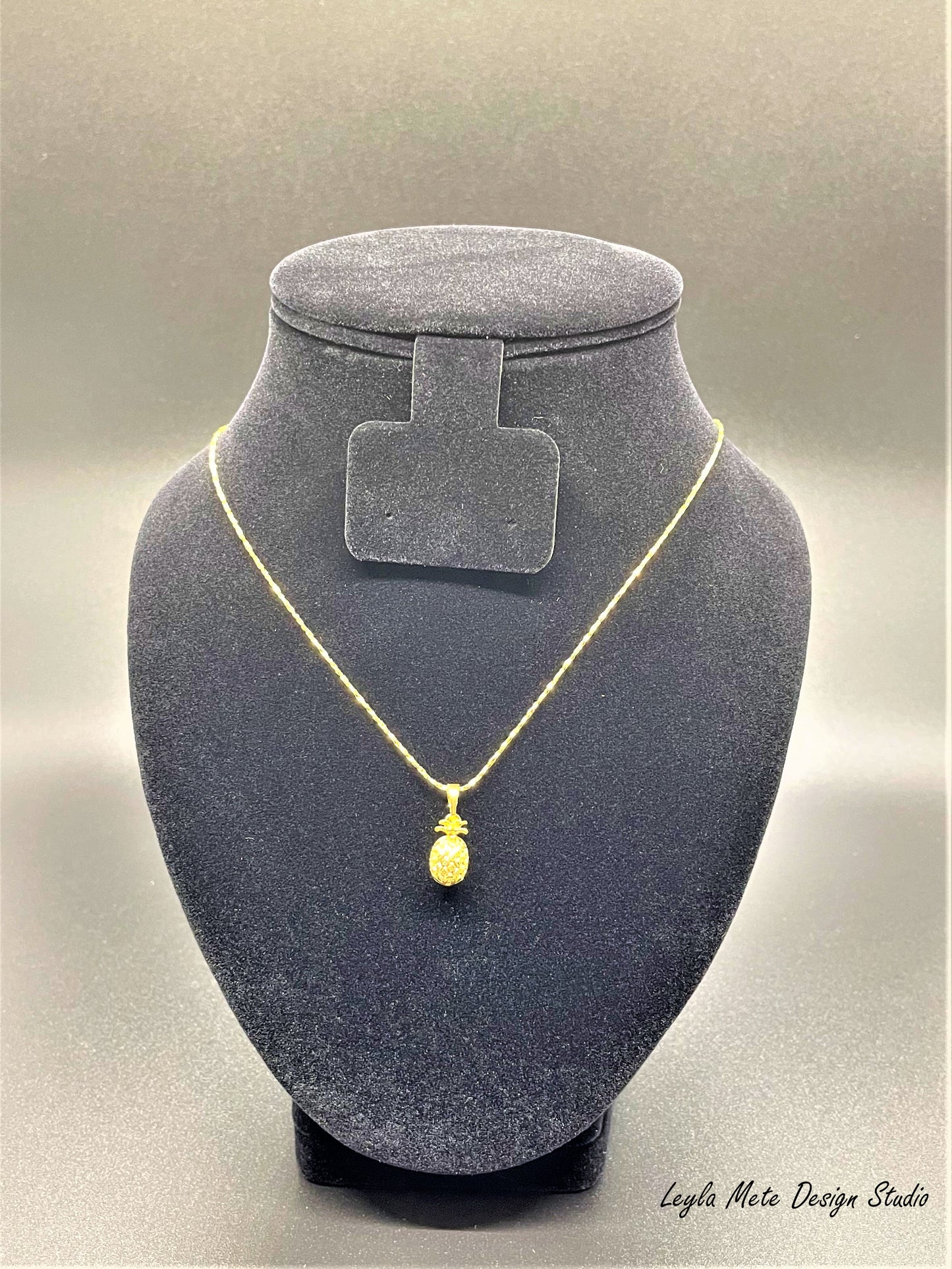 Pineapple Necklace