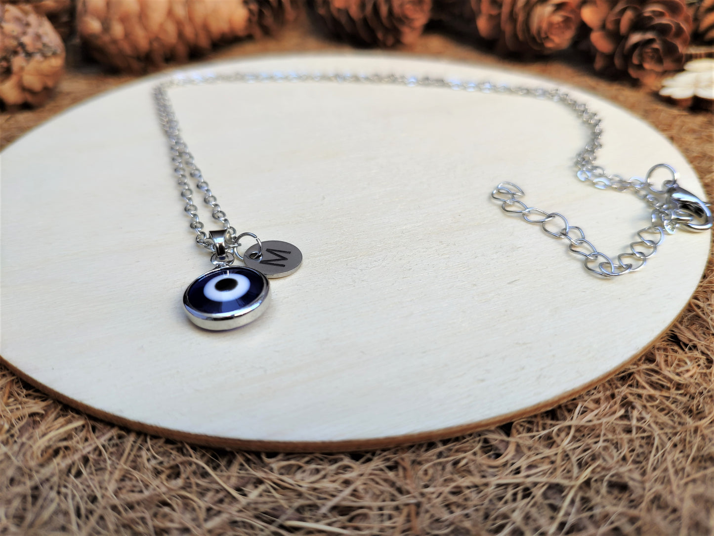 Round Eye Necklace