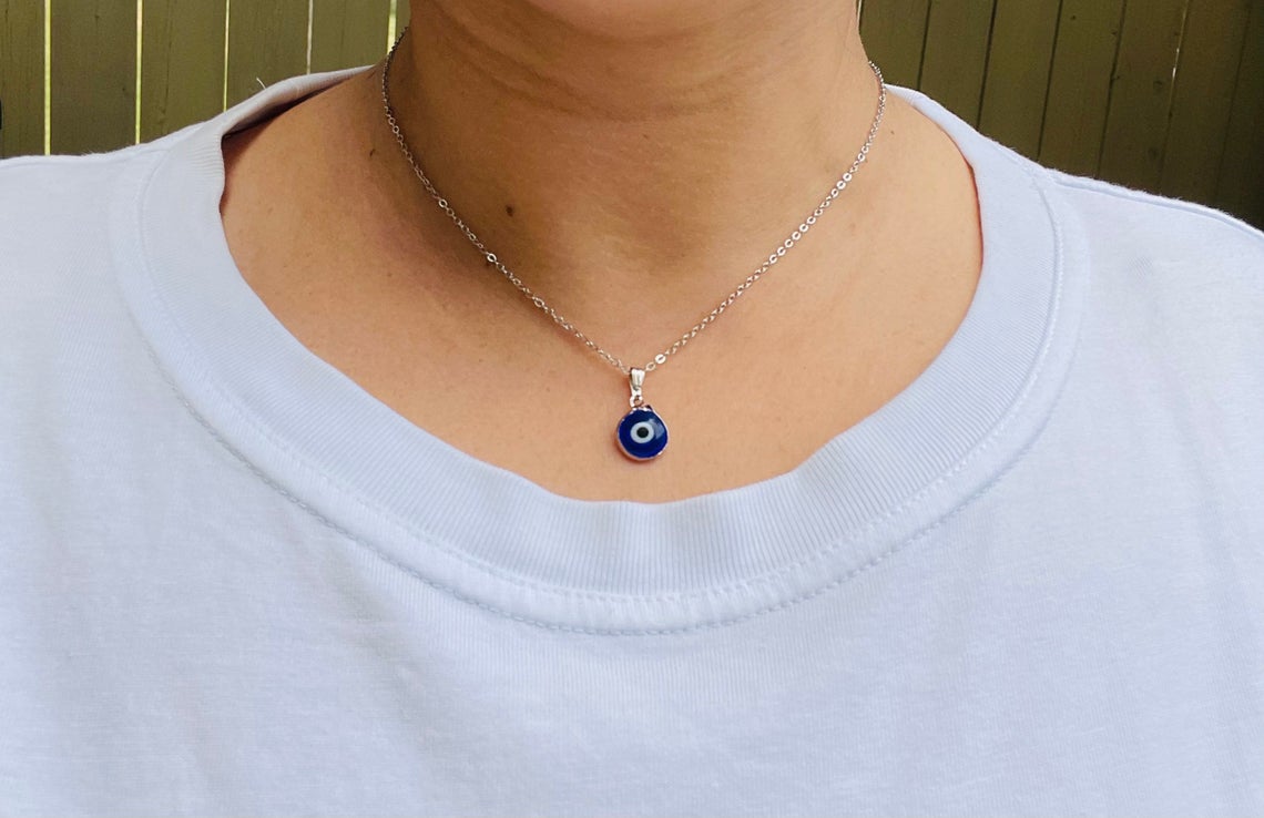 Round Eye Necklace