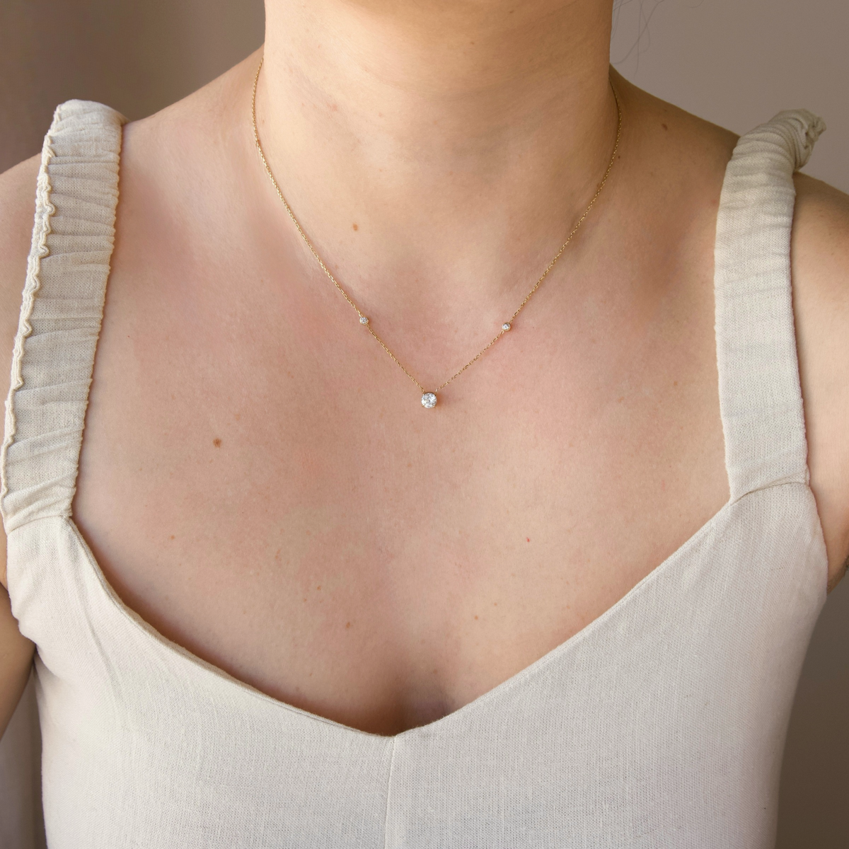 Round Solitaire Cubic Zirconia Necklace - Stainless Steel