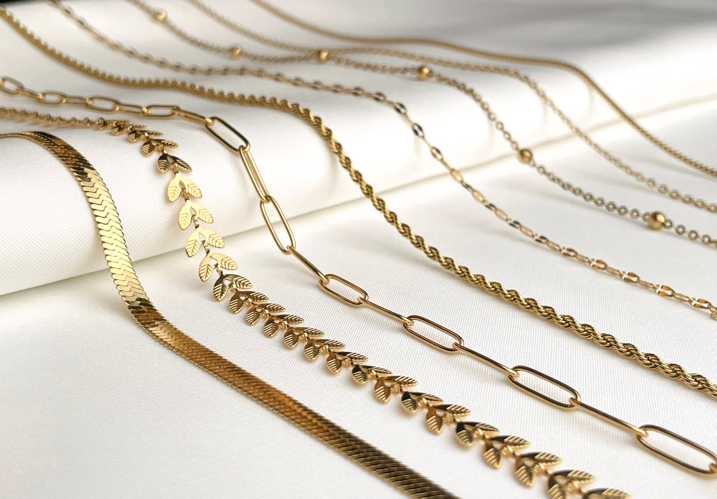 Dainty Gold Chain Necklace