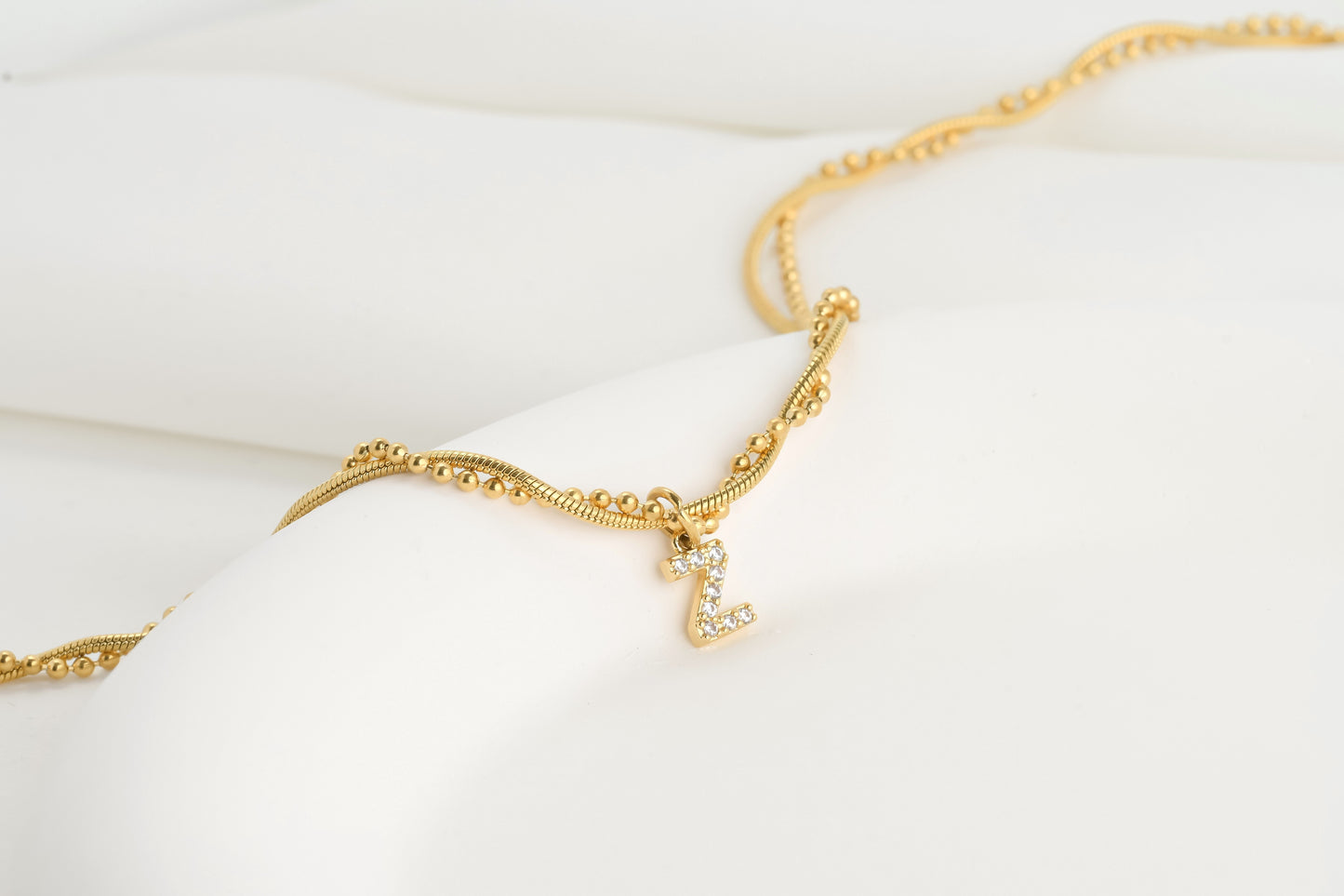 Dainty Entwine Necklace