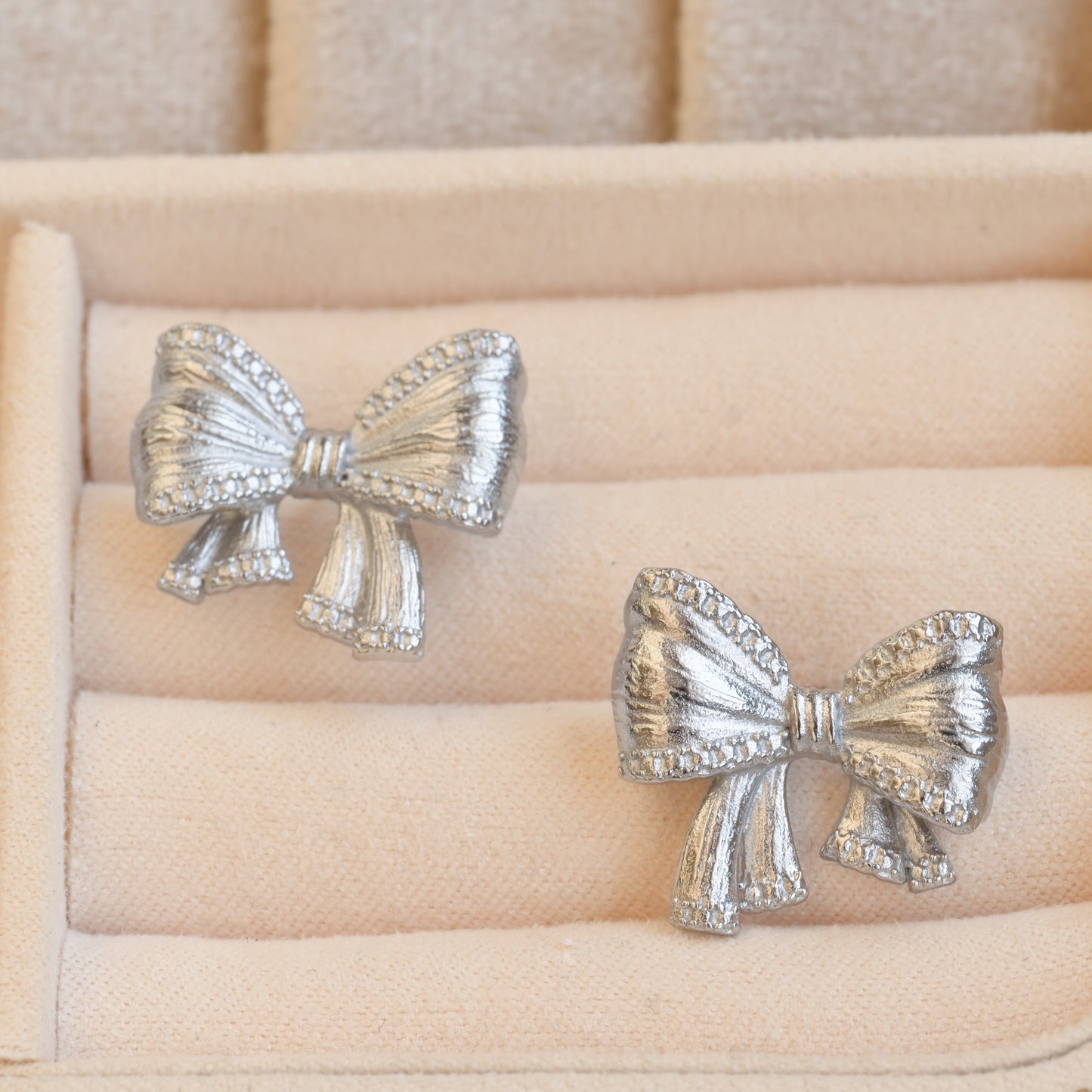 Medium Bow Tie Earrings