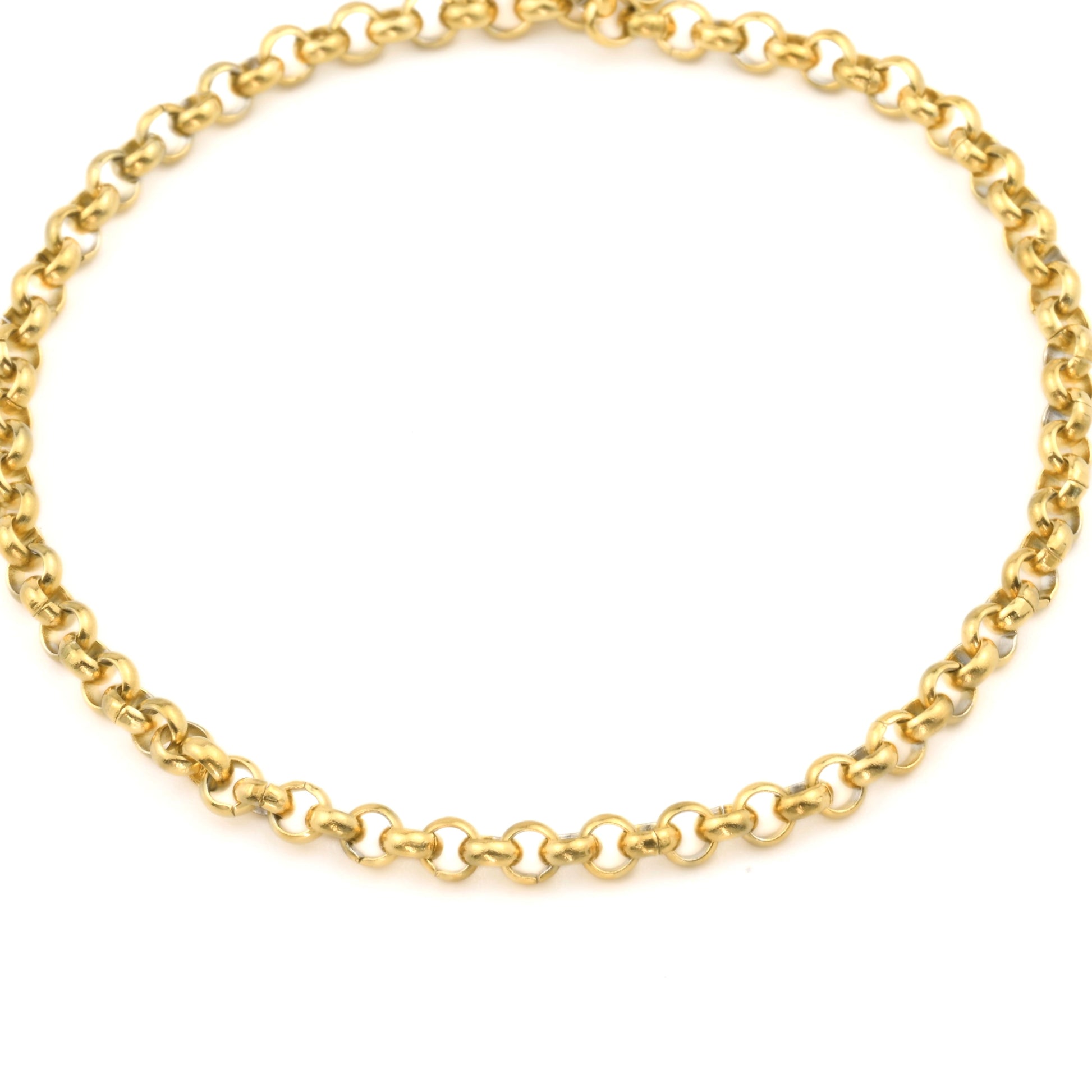 thick gold rolo necklace on a white background