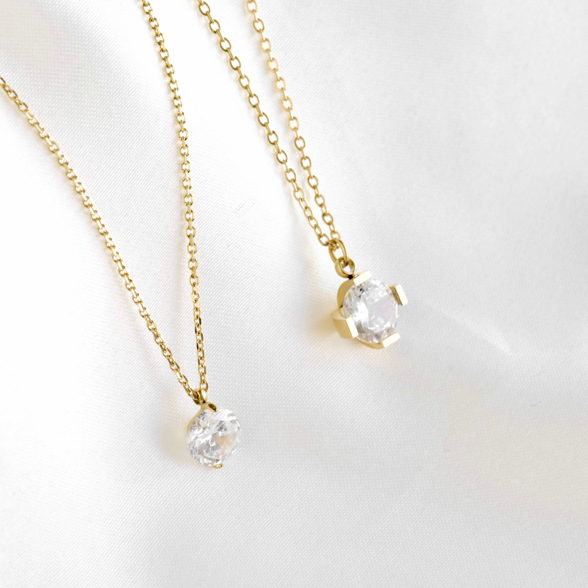 Round Solitaire Cubic Zirconia Necklace - Stainless Steel