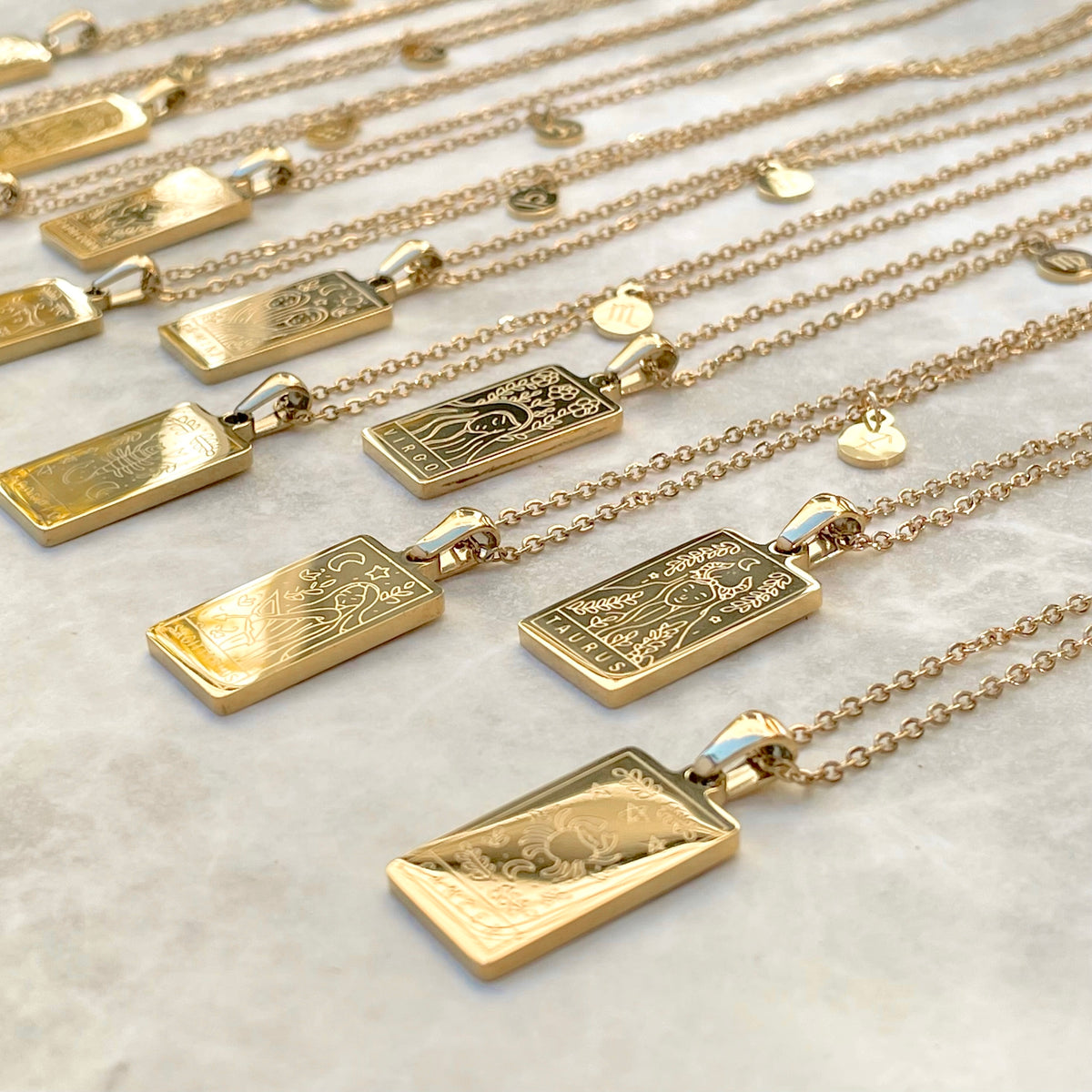 Tarot-inspired Personalized Gold Zodiac Necklace - Stainless Steel
