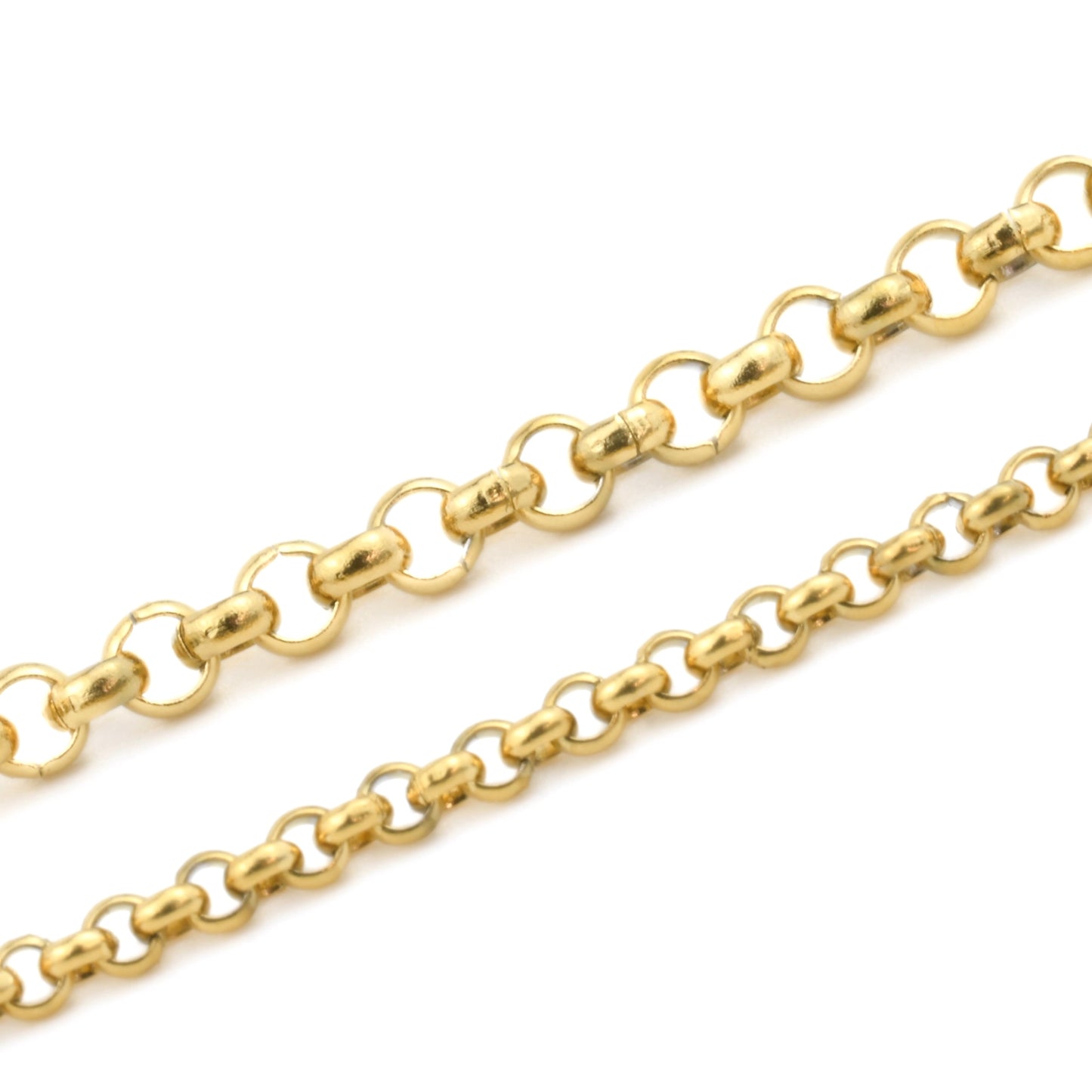 One thin and one thicker gold rolo chains on a white background