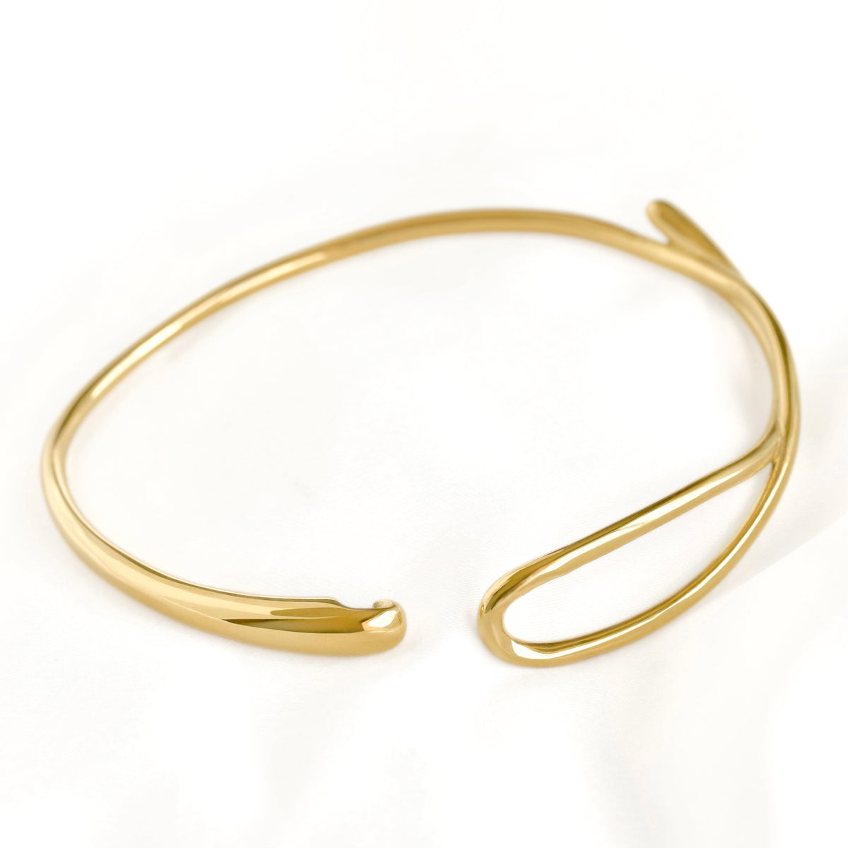 18K Gold Crossover Bangle - Stainless Steel Front Hook Clasp