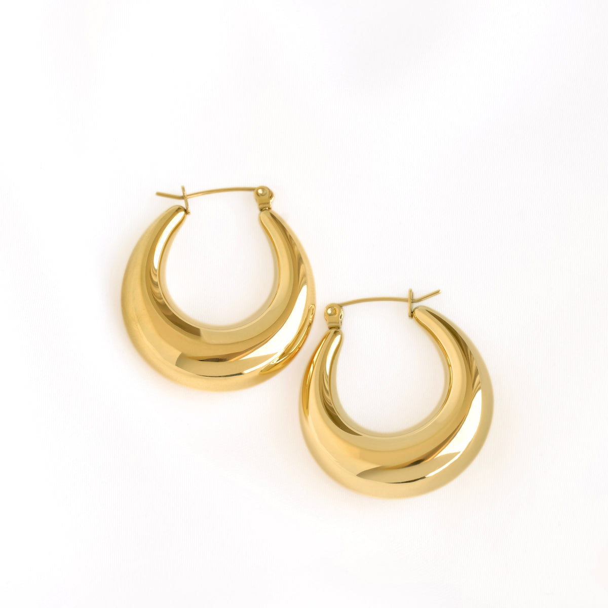 Chunky Tapered Dome Hoop Earrings - 18k Gold Stainless Steel