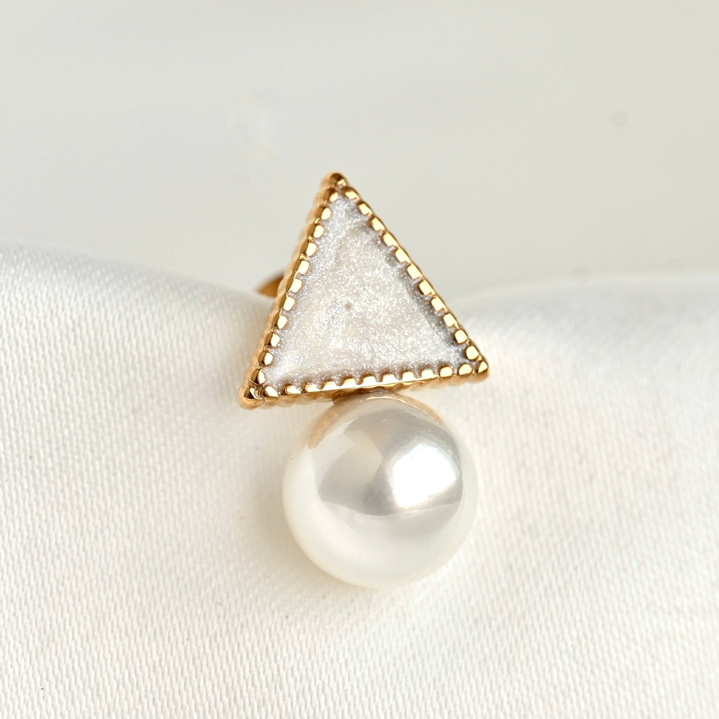 Milgrain Triangle Pearl Earrings - Stainless Steel