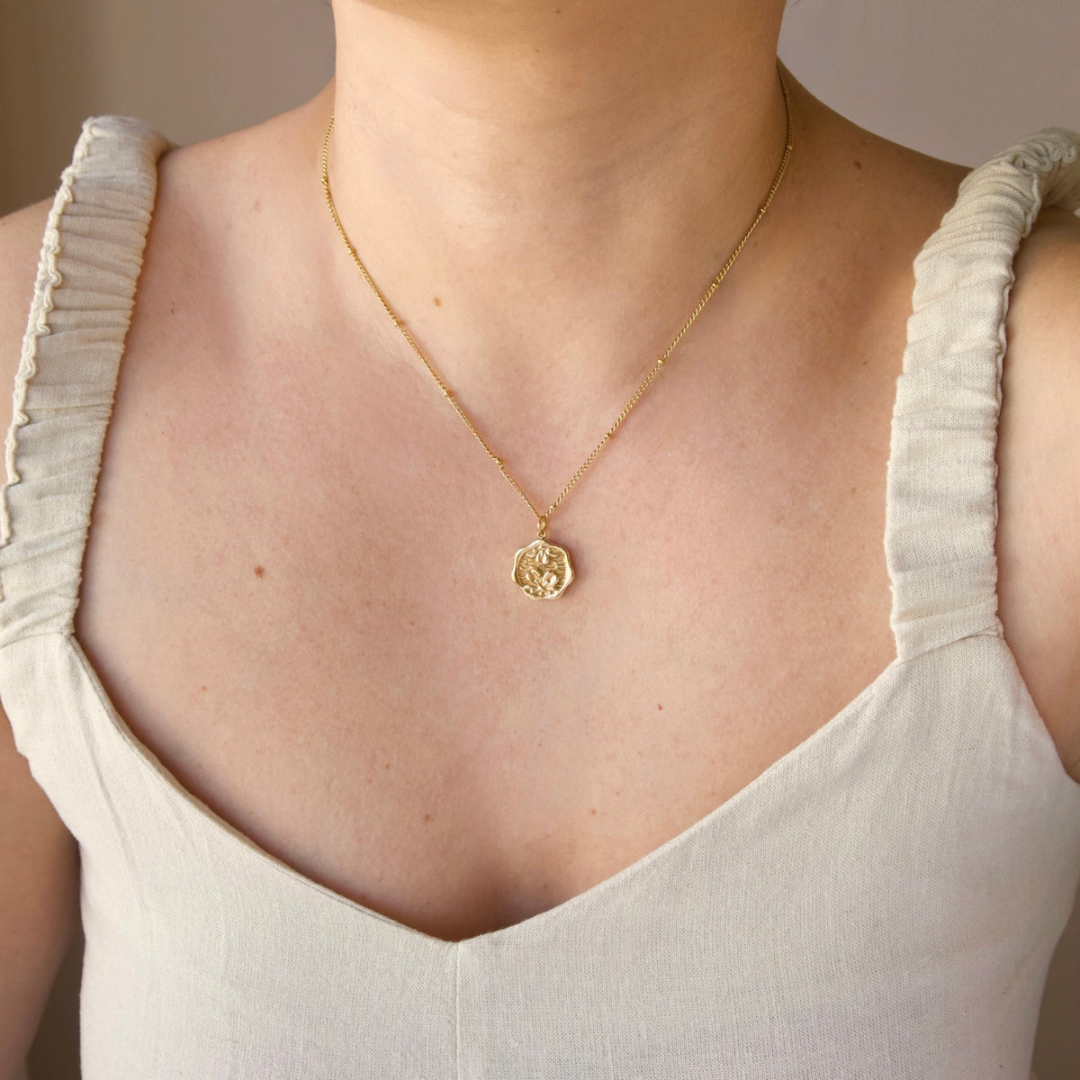 Coin Flower Pendant Necklace - Stainless Steel