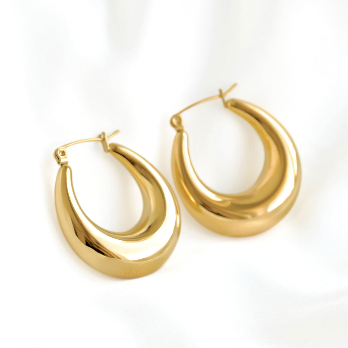 Chunky Tapered Dome Hoop Earrings - 18k Gold Stainless Steel