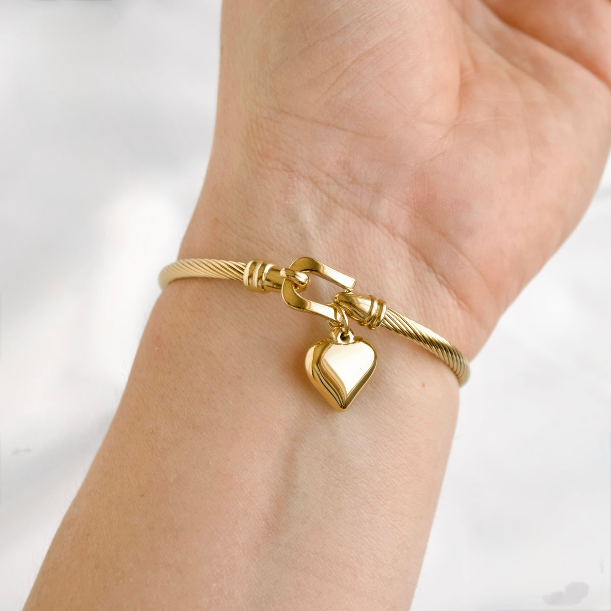 Gold Puffy Heart Rope Bangle - Waterproof Stainless Steel