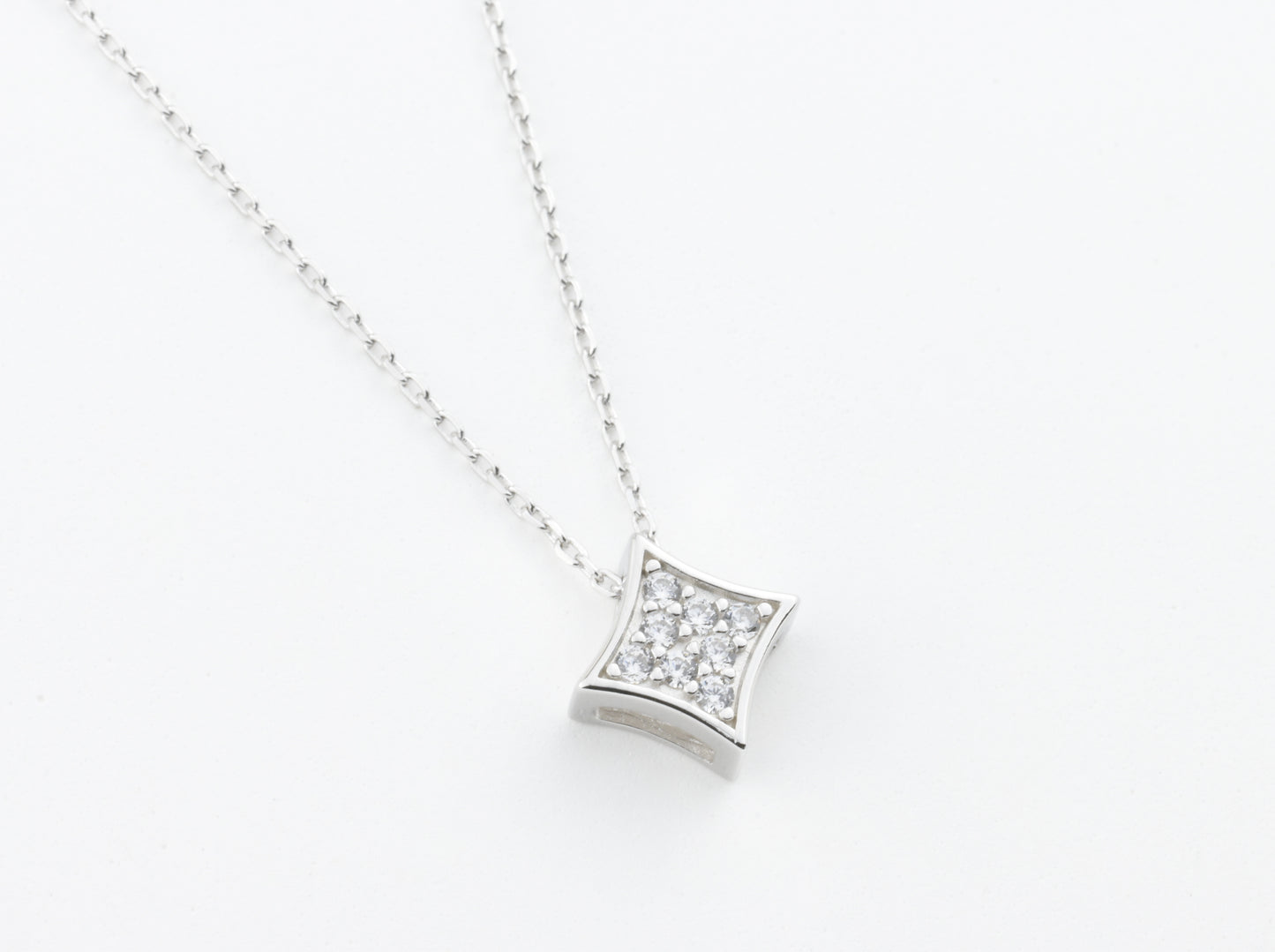 Rhombus Diamond Necklace