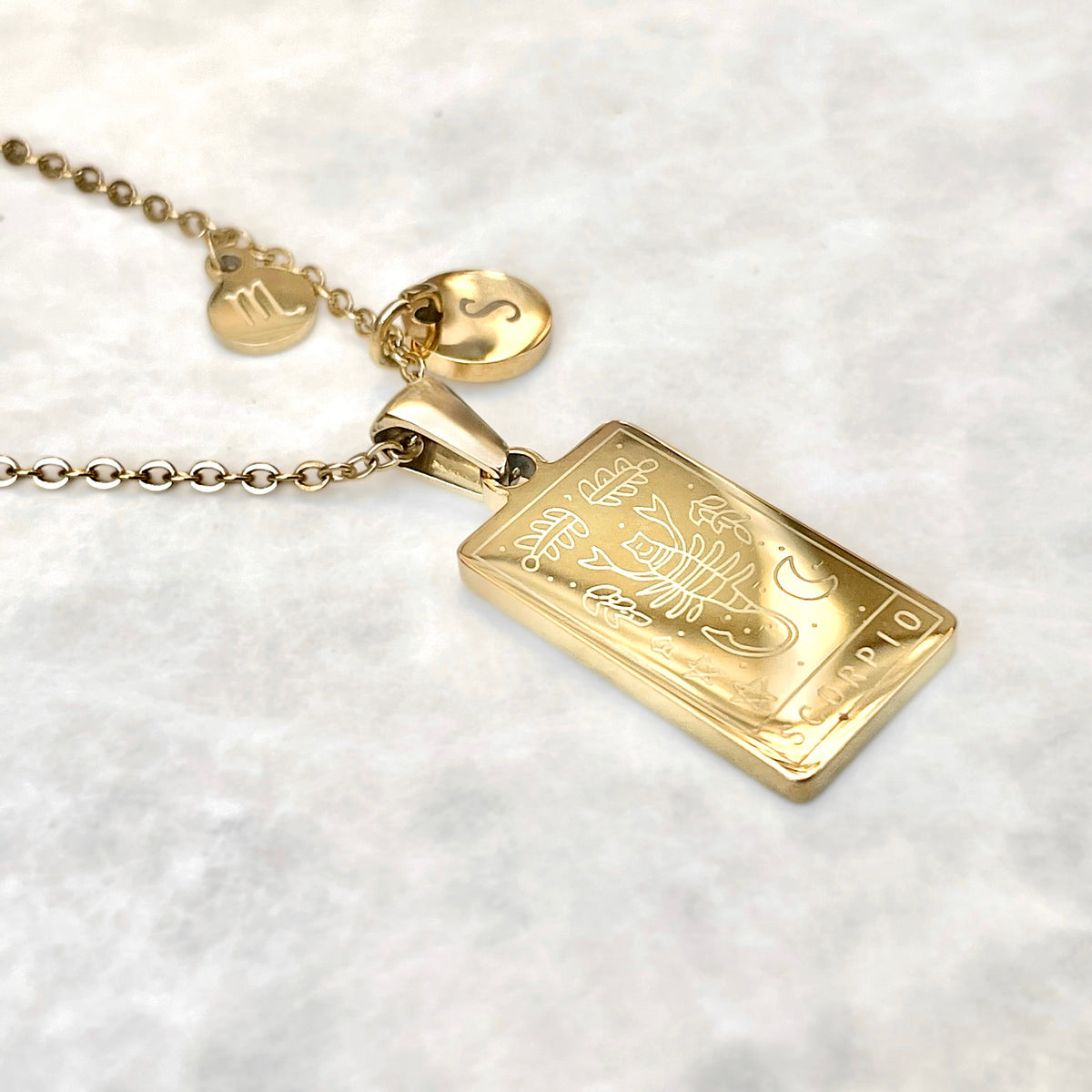 Tarot-inspired Personalized Gold Zodiac Necklace - Stainless Steel