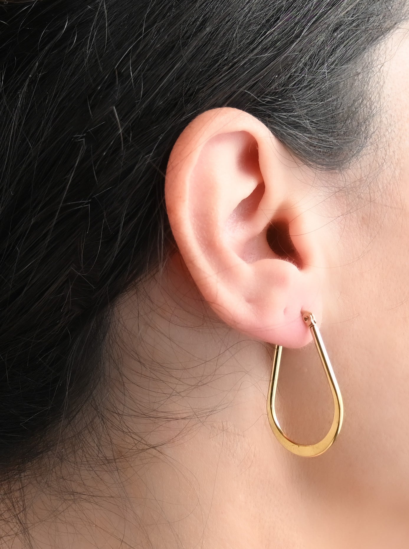 Dainty Tear Drop Hoops