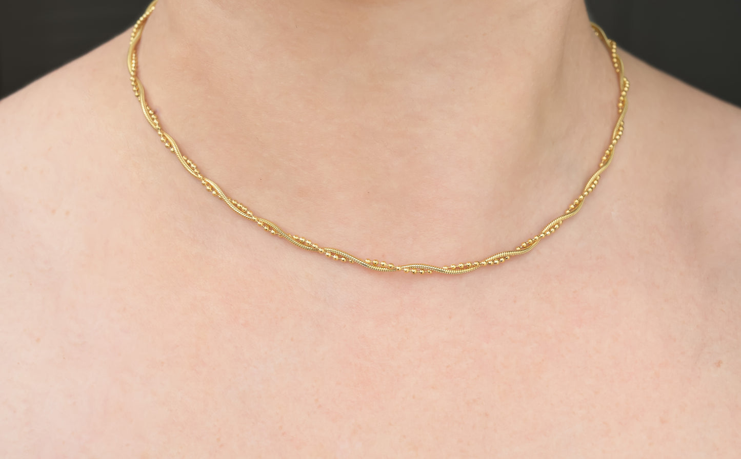 Dainty Entwine Necklace