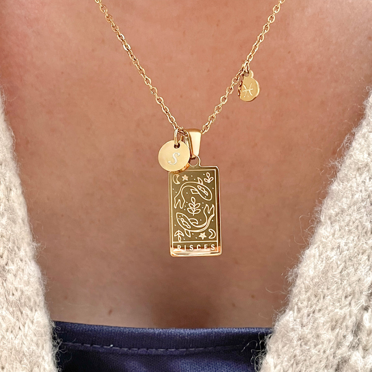 Tarot-inspired Personalized Gold Zodiac Necklace - Stainless Steel
