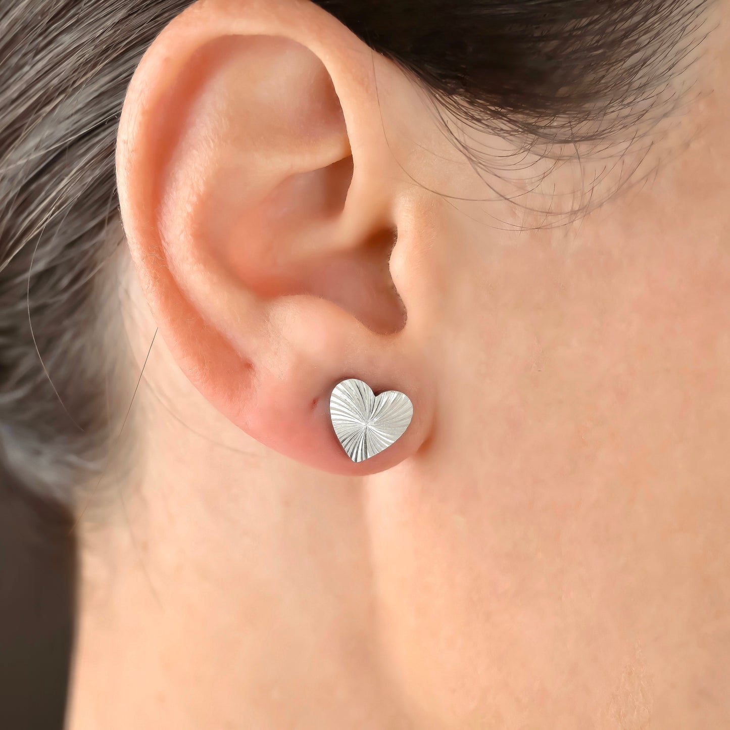 Puces d'oreilles trèfle rayonnant dorées - Acier inoxydable