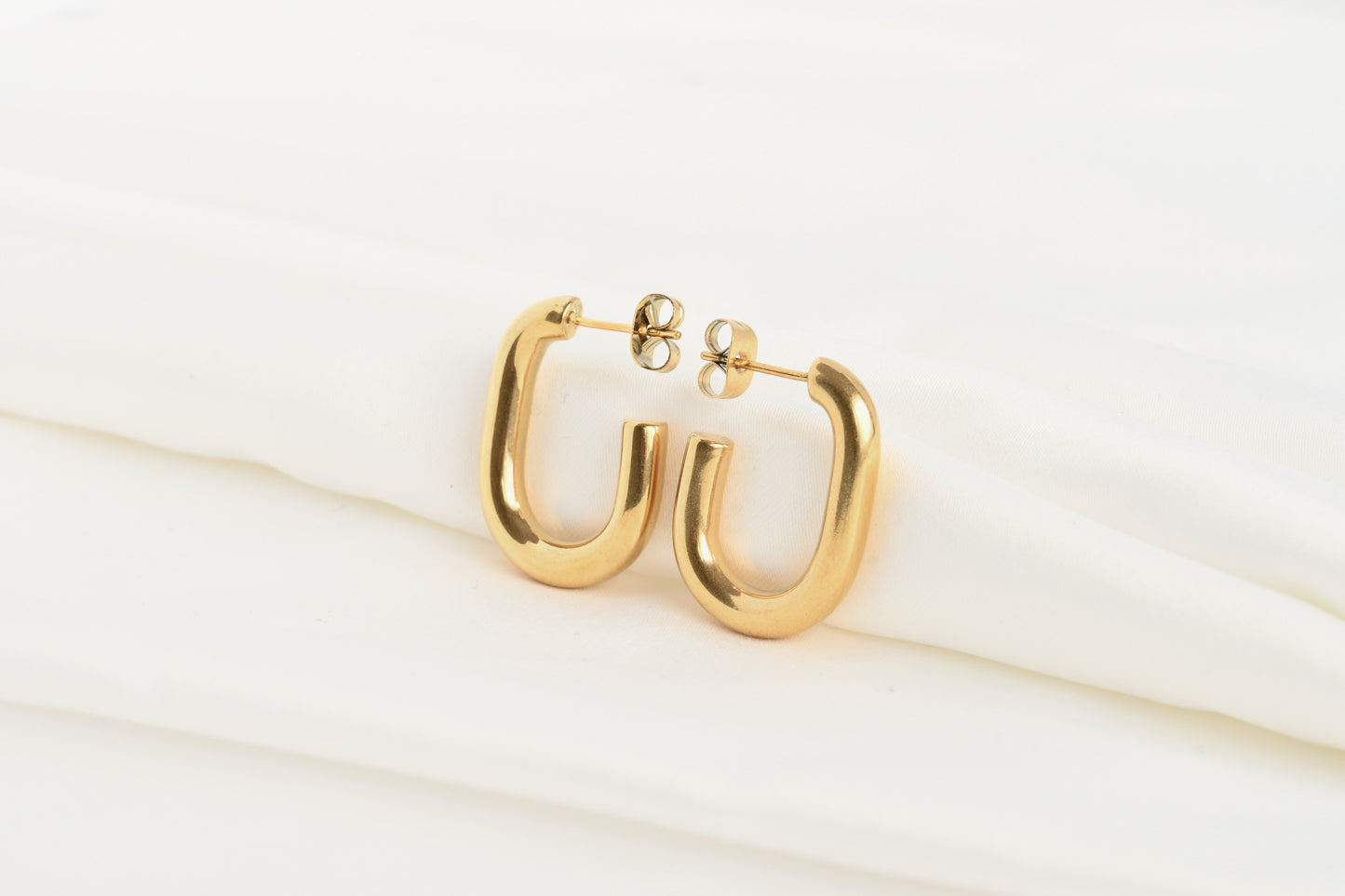 Medium U Hoops