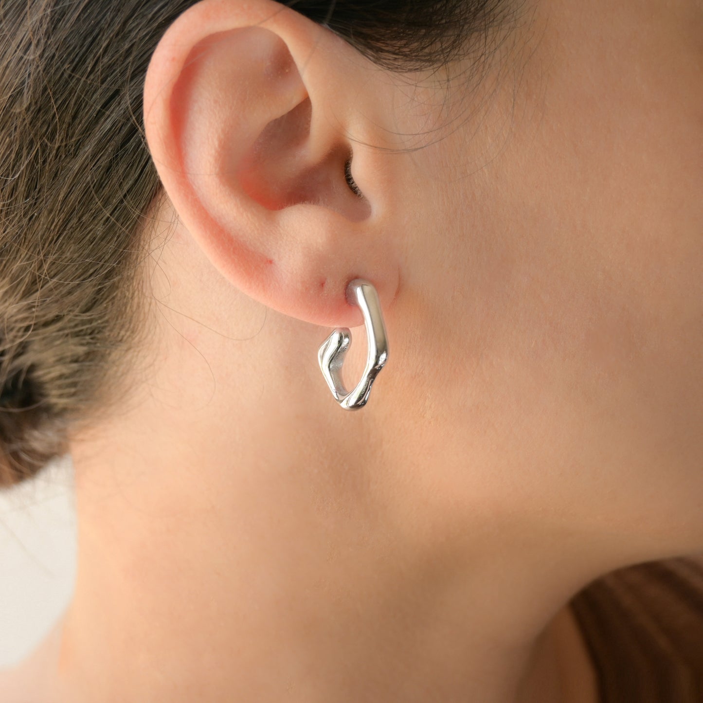 Thin Sculptural C Hoops