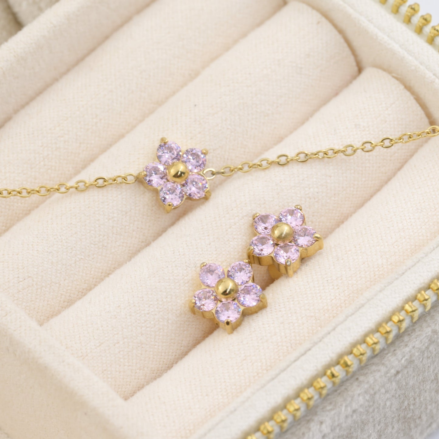 Diamond Flower Jewelry Set