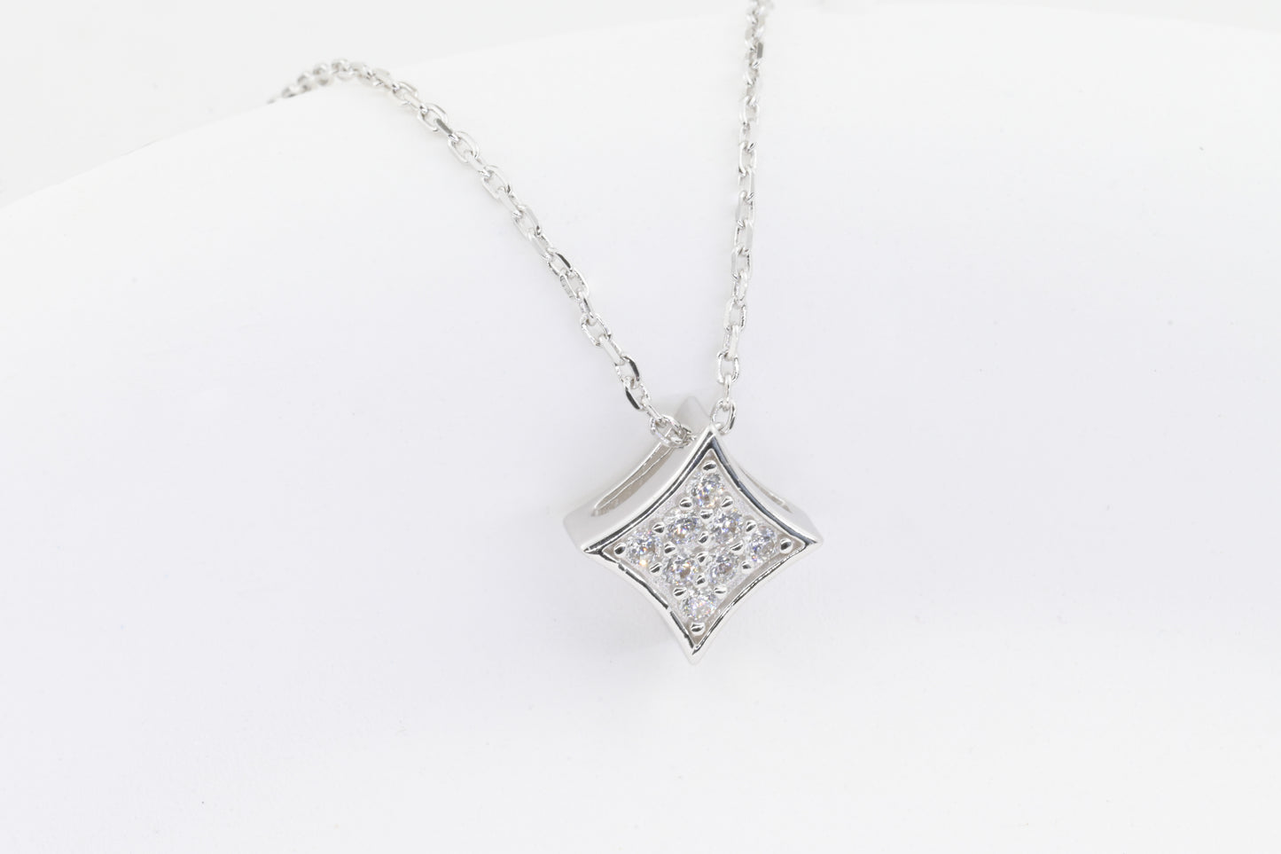 Rhombus Diamond Necklace