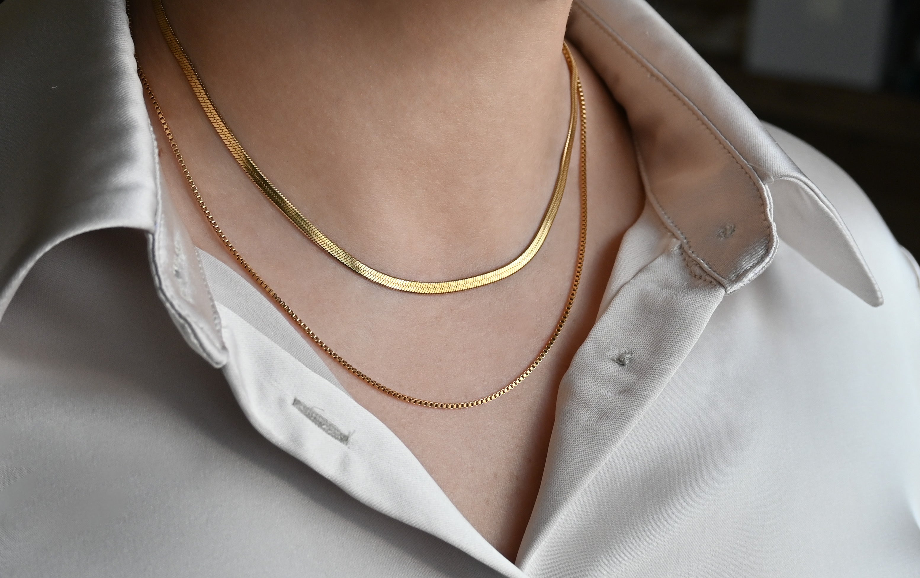 Top 7 Gold Herringbone Chain Necklaces You Will Love | Classy Women  Collection
