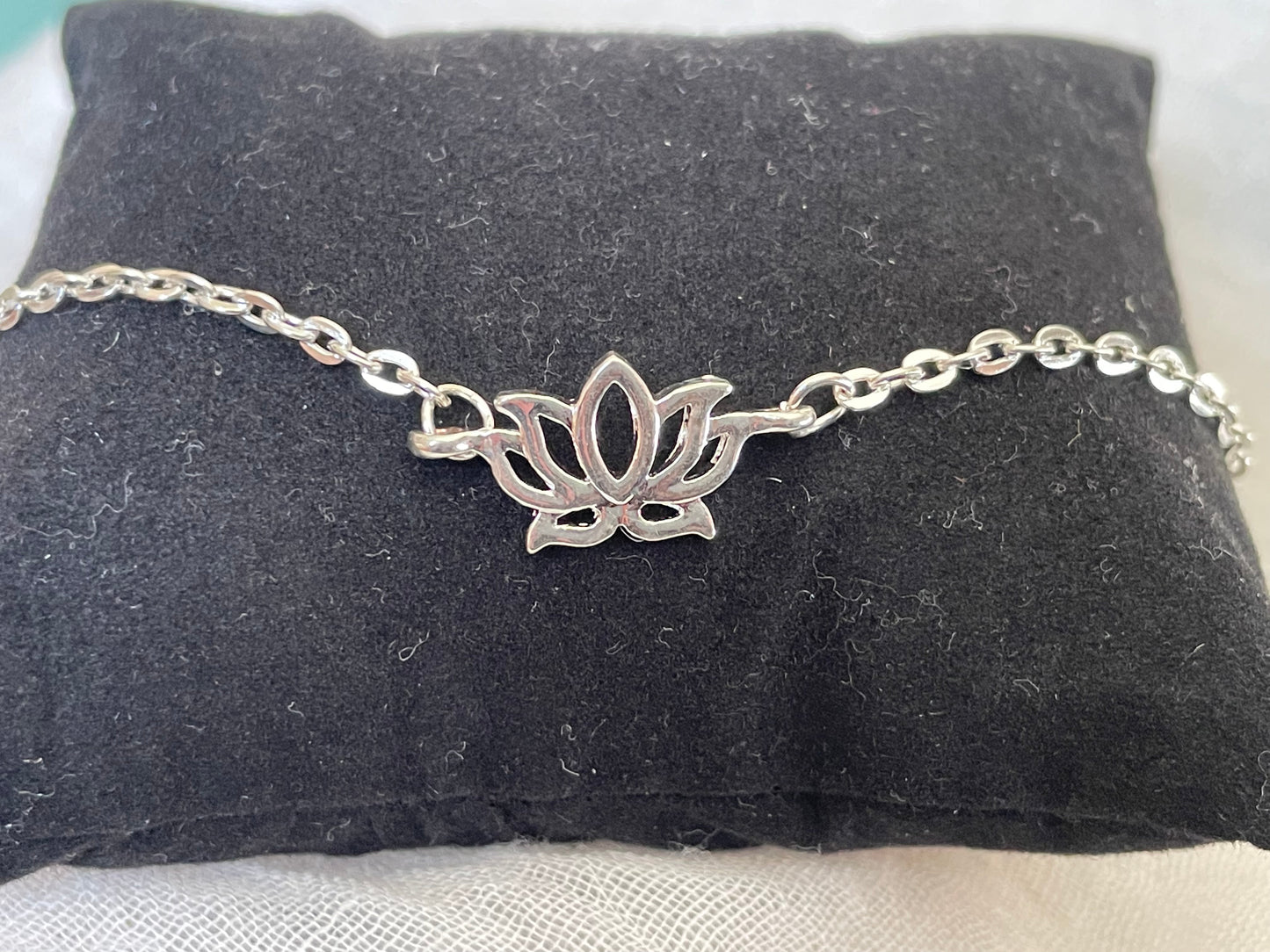 Lotus Anklet