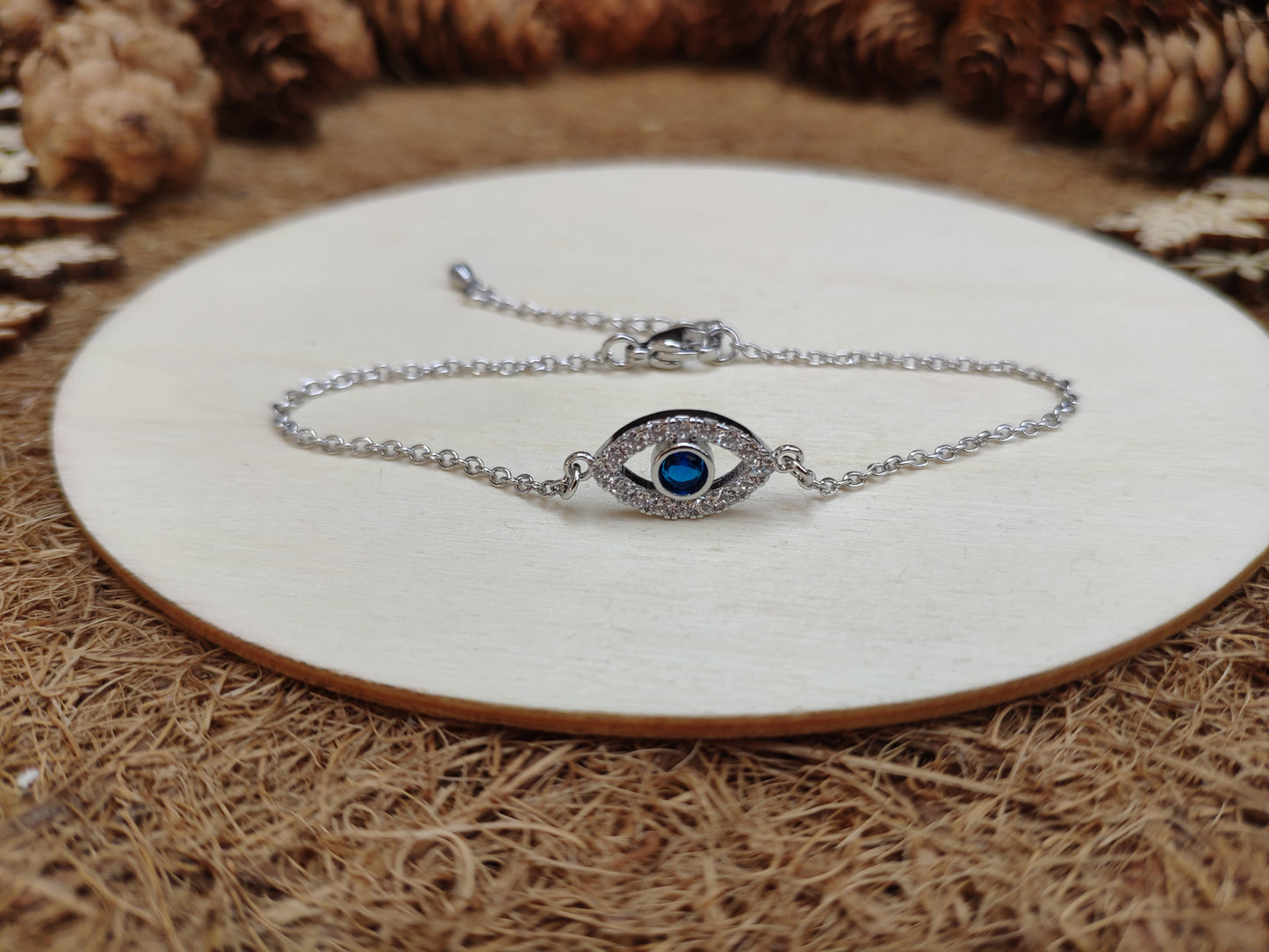 Diamond Eye Bracelet